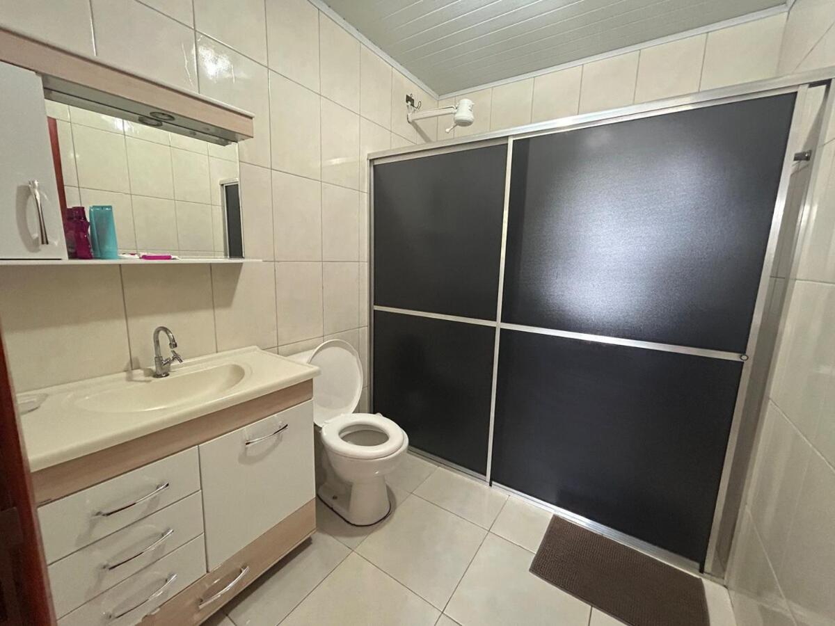 Casa ampla com 02 suítes e 01 quarto próx das Cataratas e Aeroporto