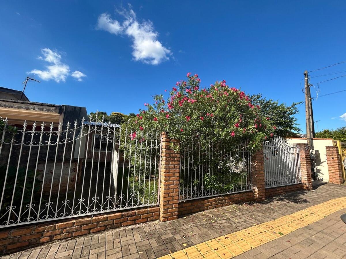 Casa ampla com 02 suítes e 01 quarto próx das Cataratas e Aeroporto