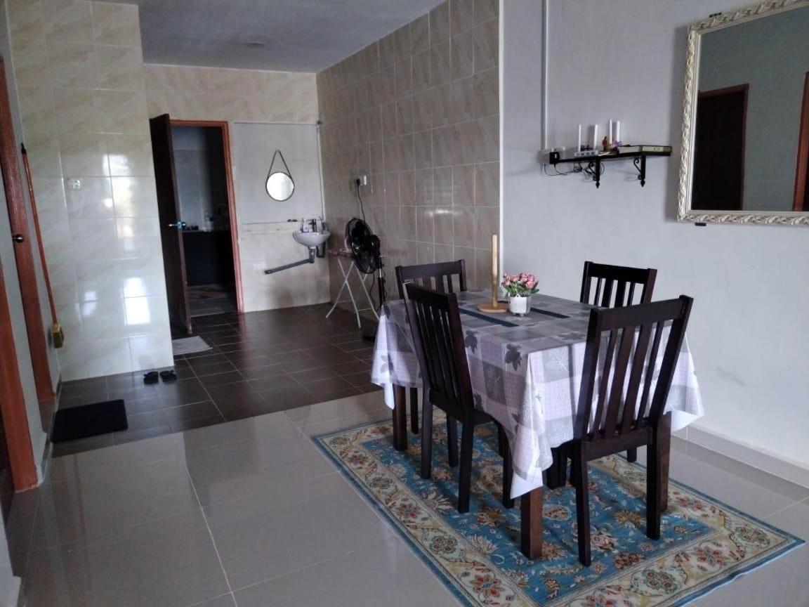 Aisya homestay Jeli Kelantan