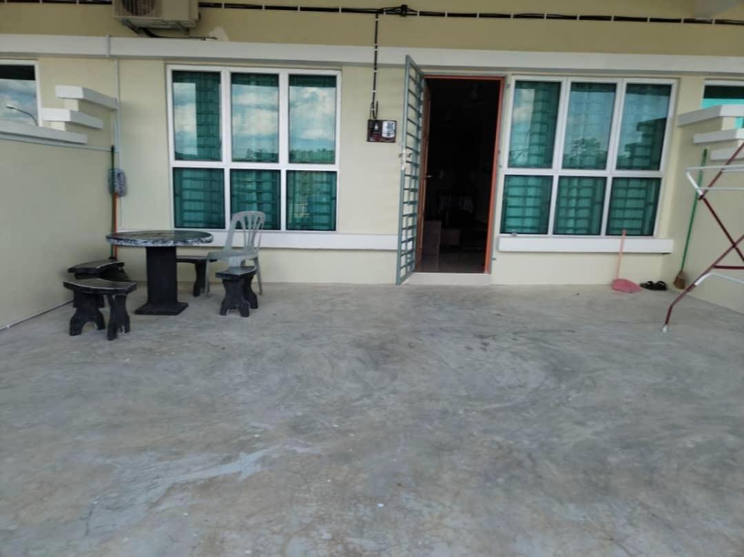 Aisya homestay Jeli Kelantan