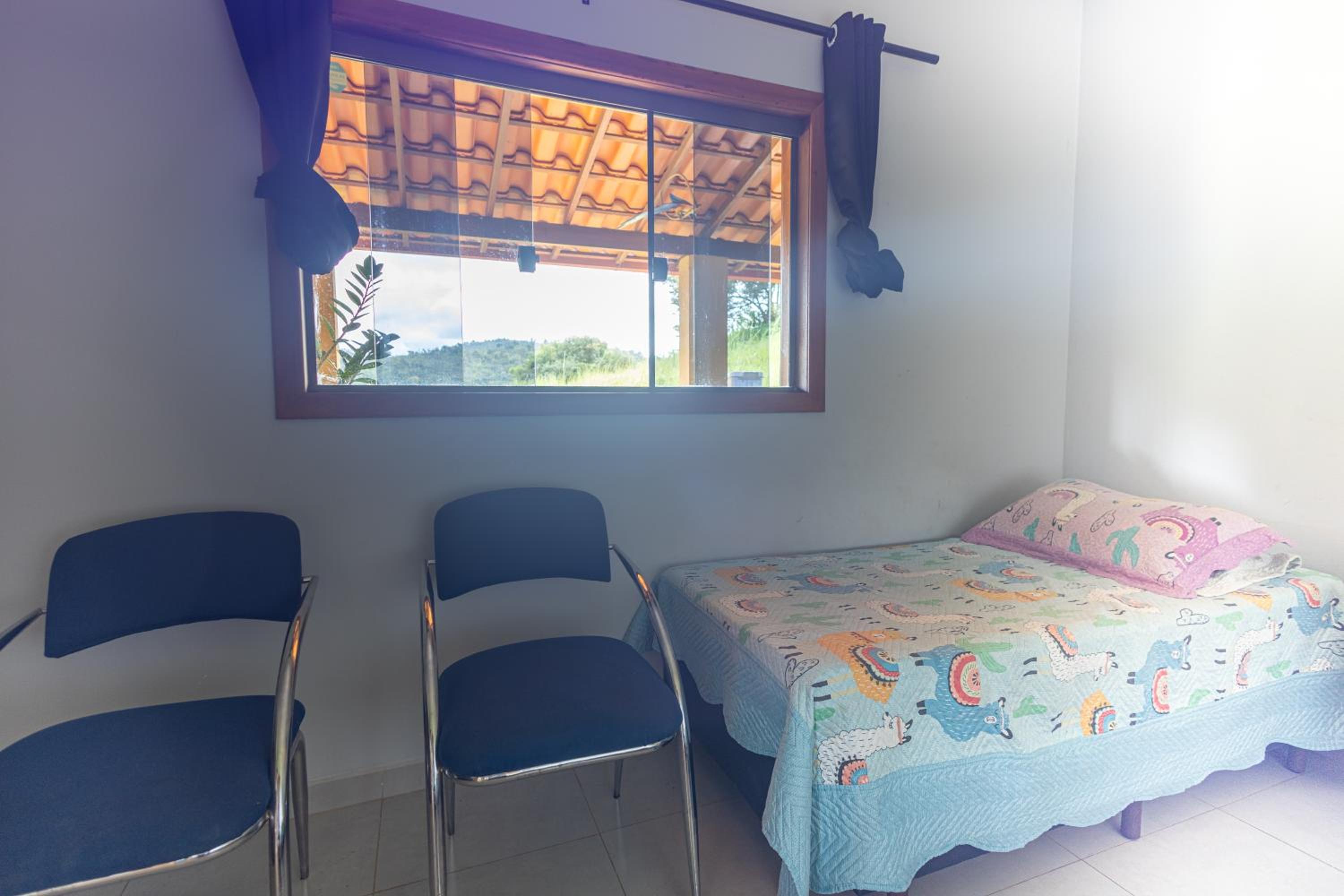 Sitio Rancho dos Sapos - Ao pé das montanhas de Minas Gerais a uma hora de BH Asfalto