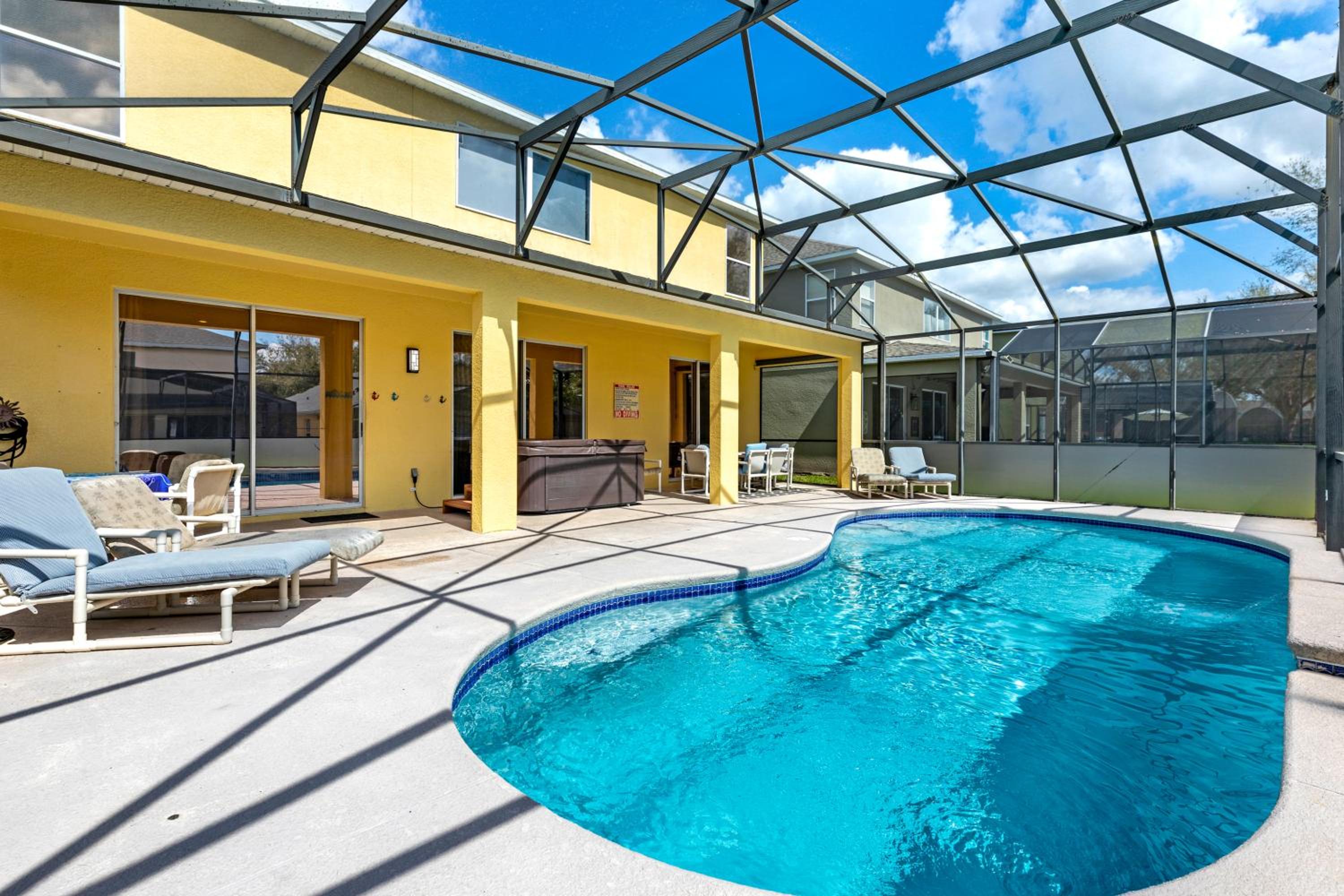 Disney Doorstep 7 Bedroom Villa with SouthFacing Pool and Hot Tub