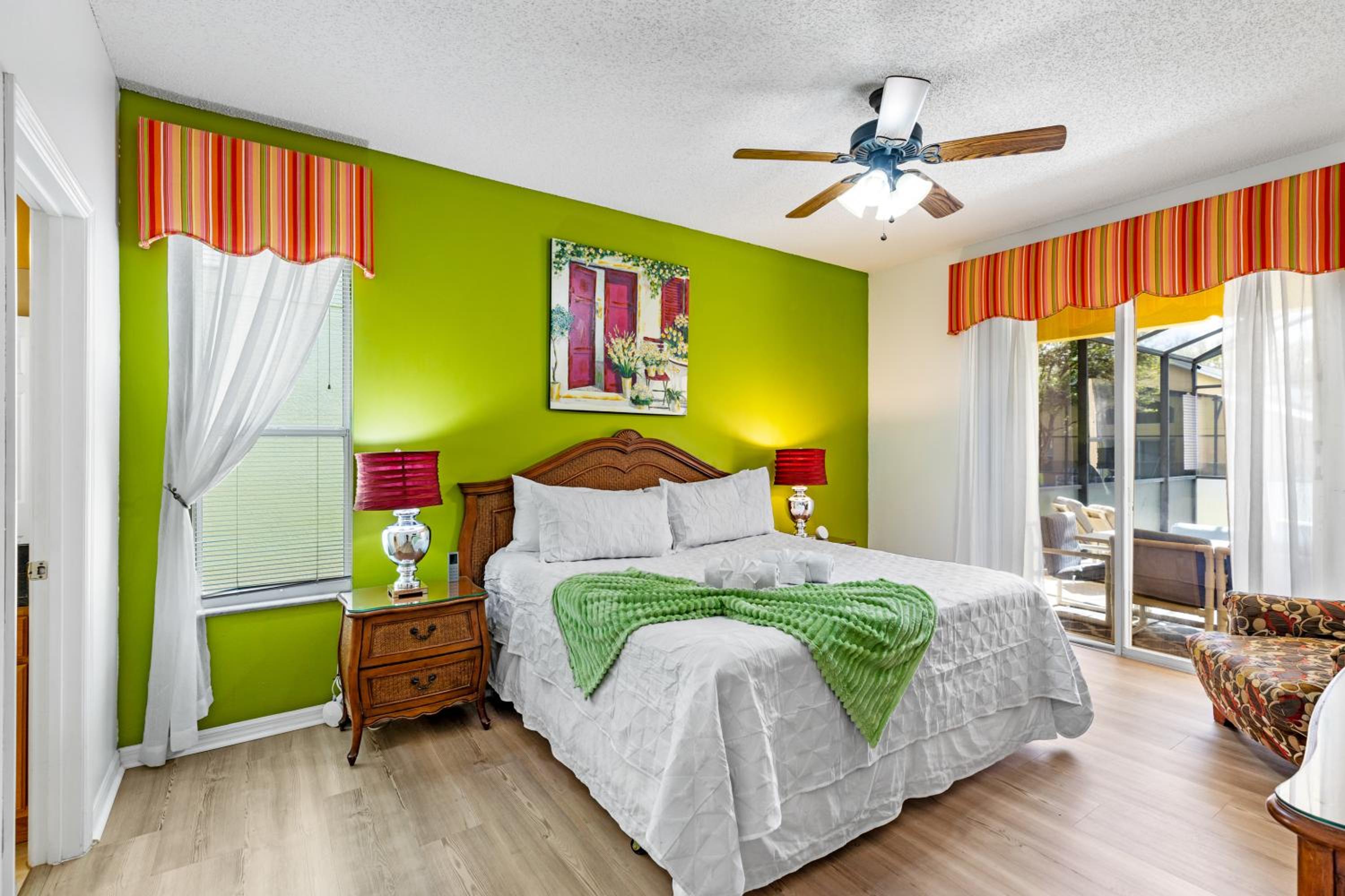 Disney Doorstep 7 Bedroom Villa with SouthFacing Pool and Hot Tub
