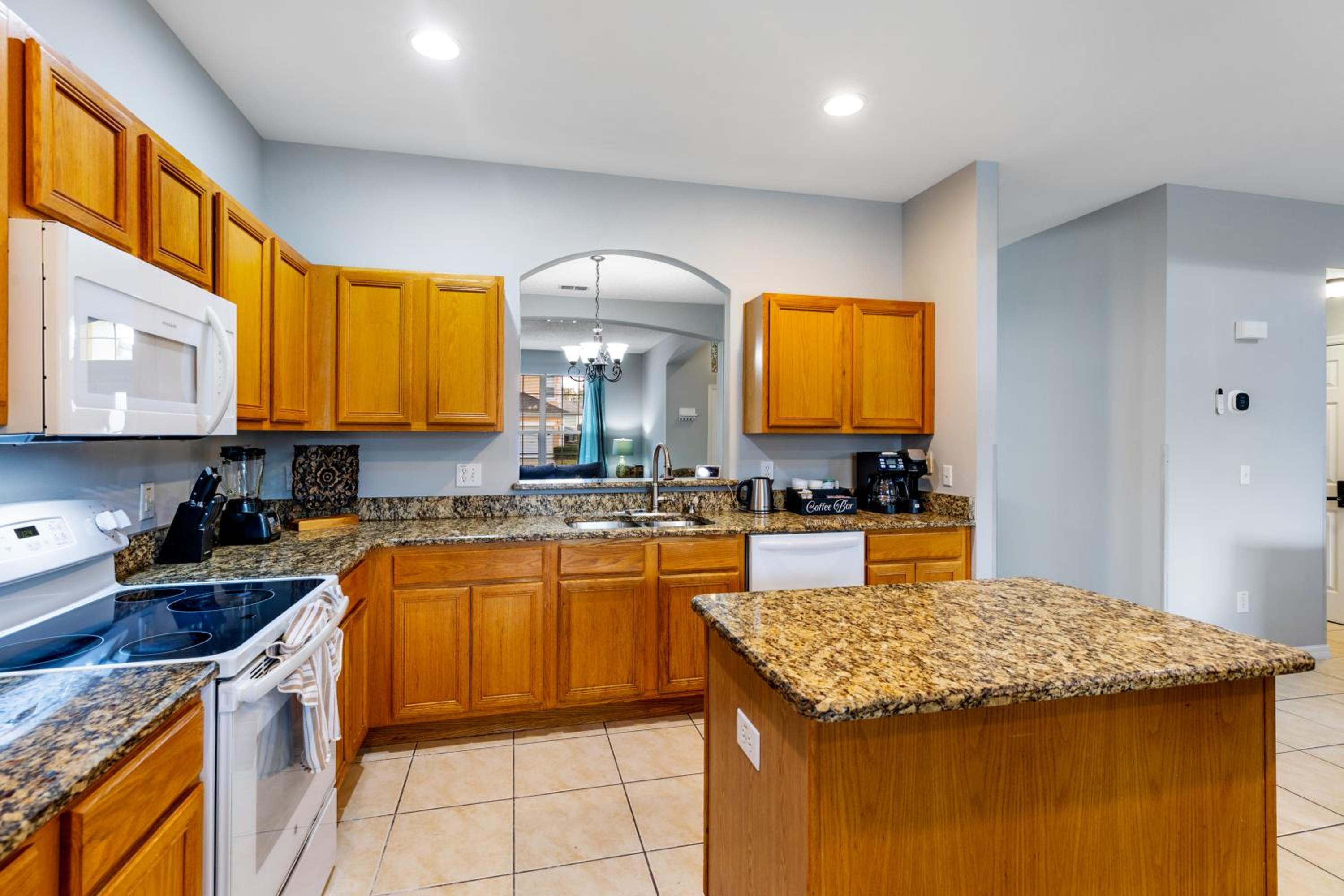 Disney Doorstep 7 Bedroom Villa with SouthFacing Pool and Hot Tub