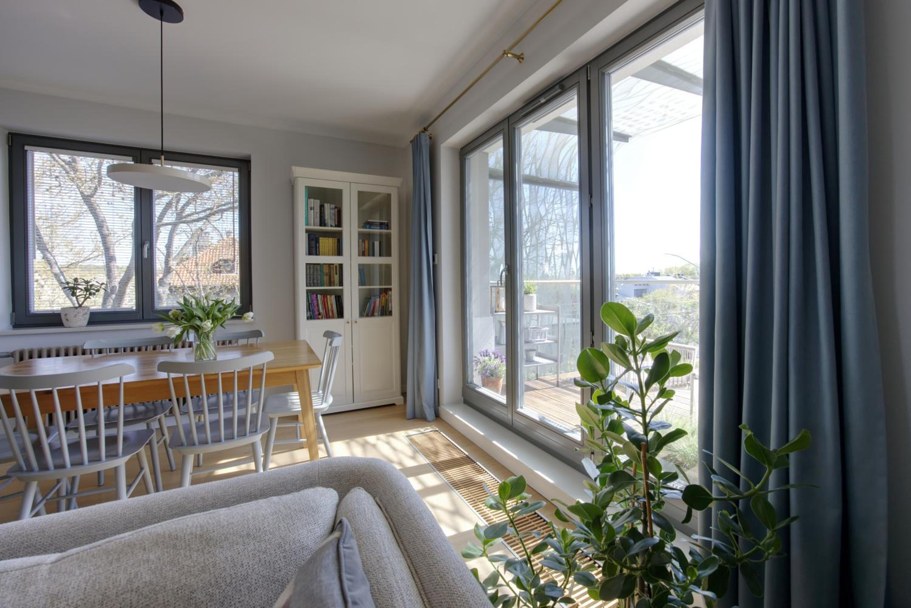 Oficerska 12 - Stylowy Apartament w Orłowie