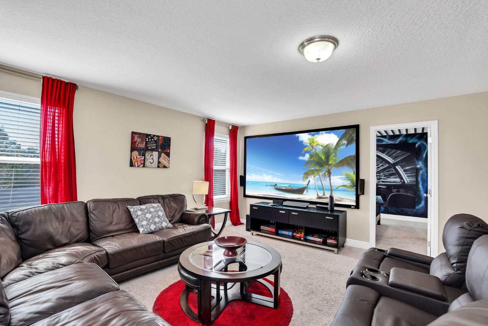 Spacious Home with Private Pool and Spa in Solterra Gates Resort Nr Disney