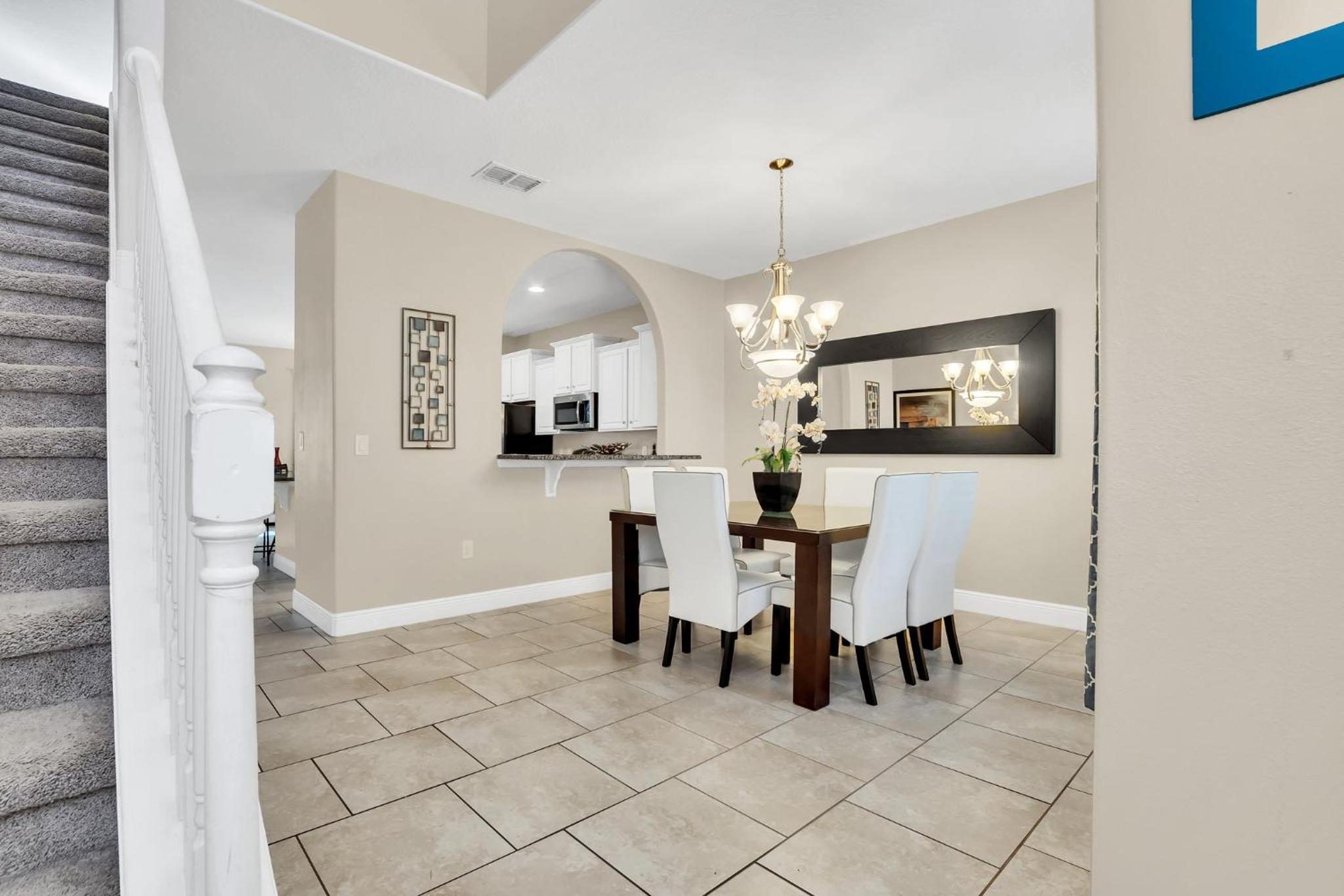 Spacious Home with Private Pool and Spa in Solterra Gates Resort Nr Disney