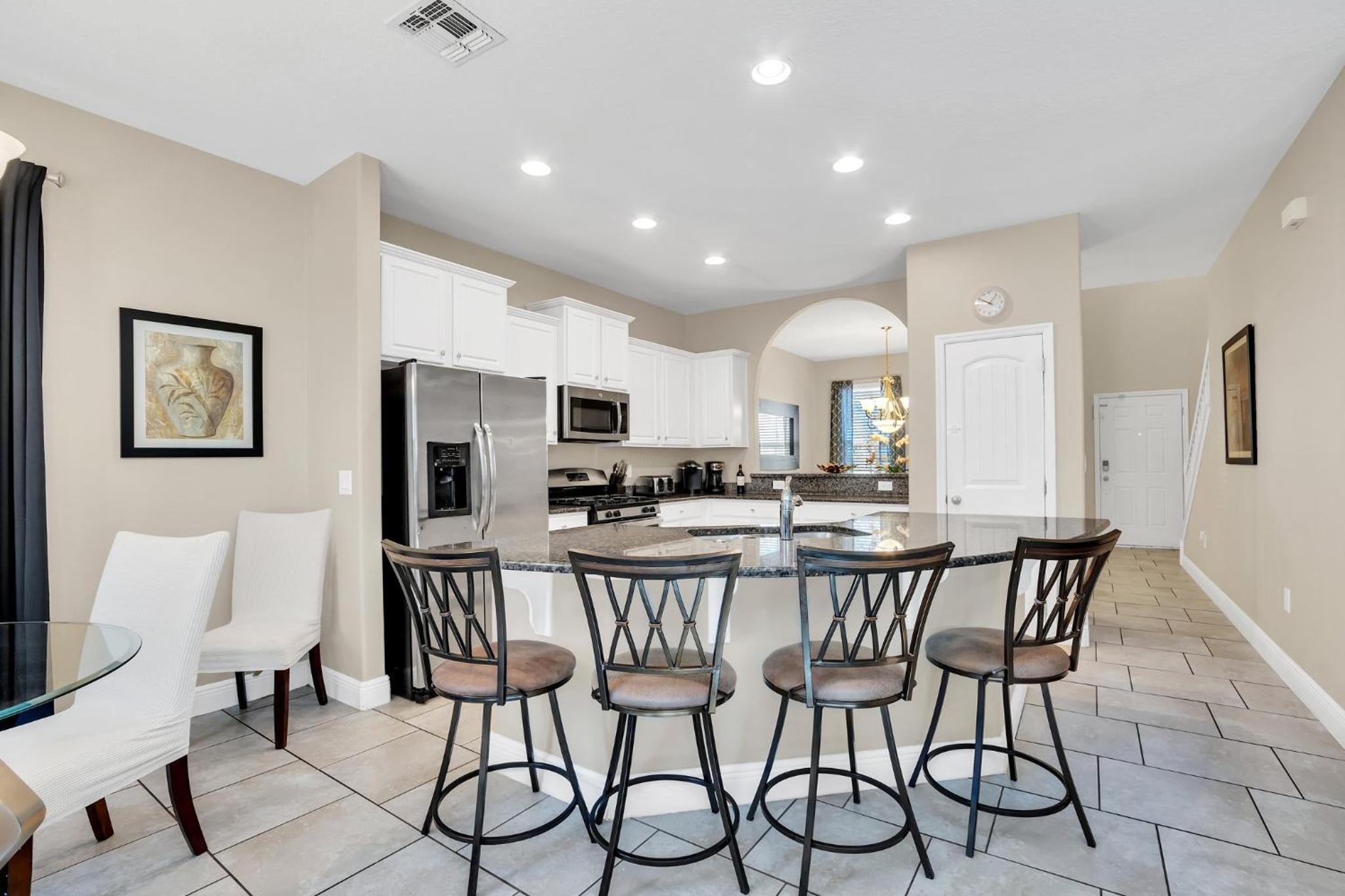 Spacious Home with Private Pool and Spa in Solterra Gates Resort Nr Disney