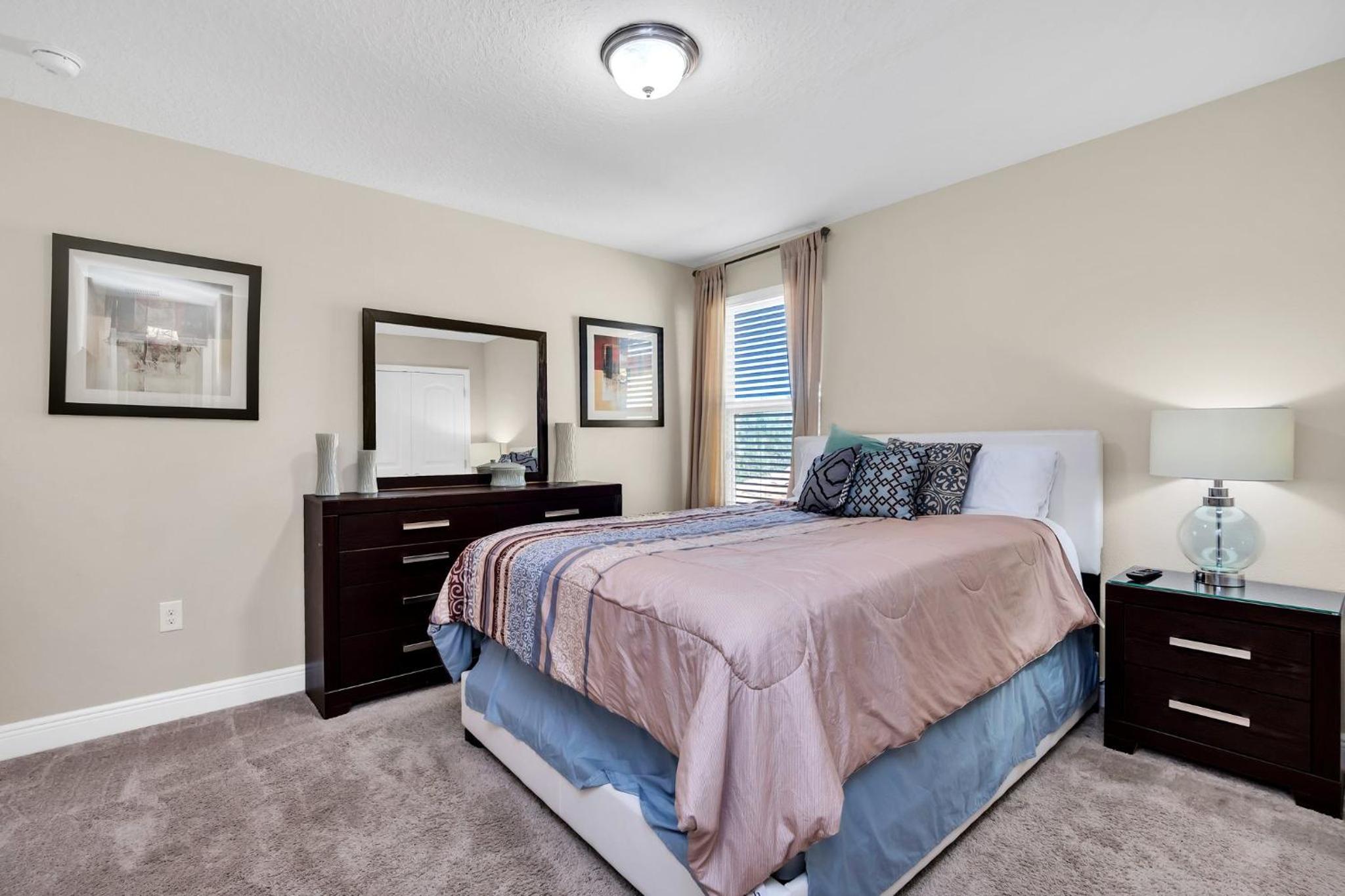 Spacious Home with Private Pool and Spa in Solterra Gates Resort Nr Disney