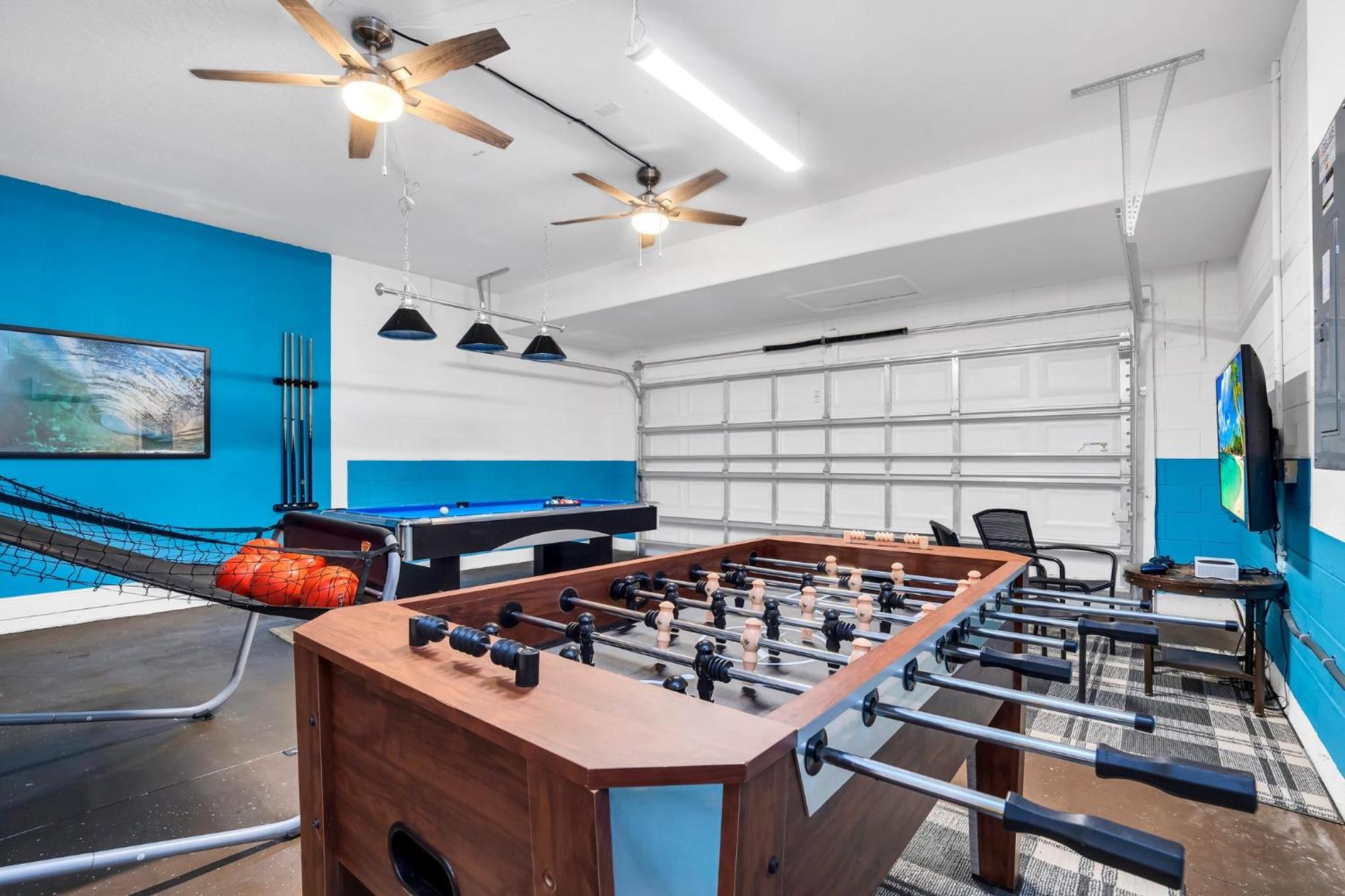 Spacious Home with Private Pool and Spa in Solterra Gates Resort Nr Disney