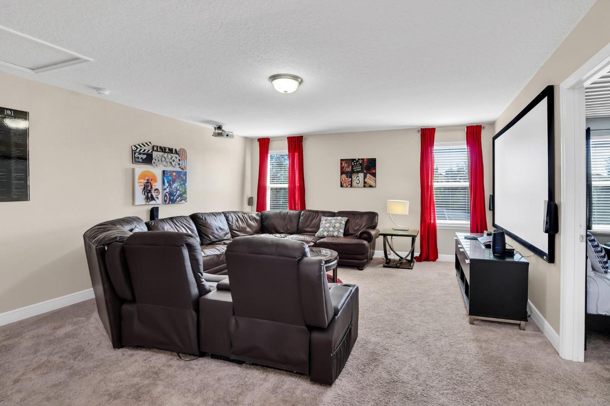 Spacious Home with Private Pool and Spa in Solterra Gates Resort Nr Disney