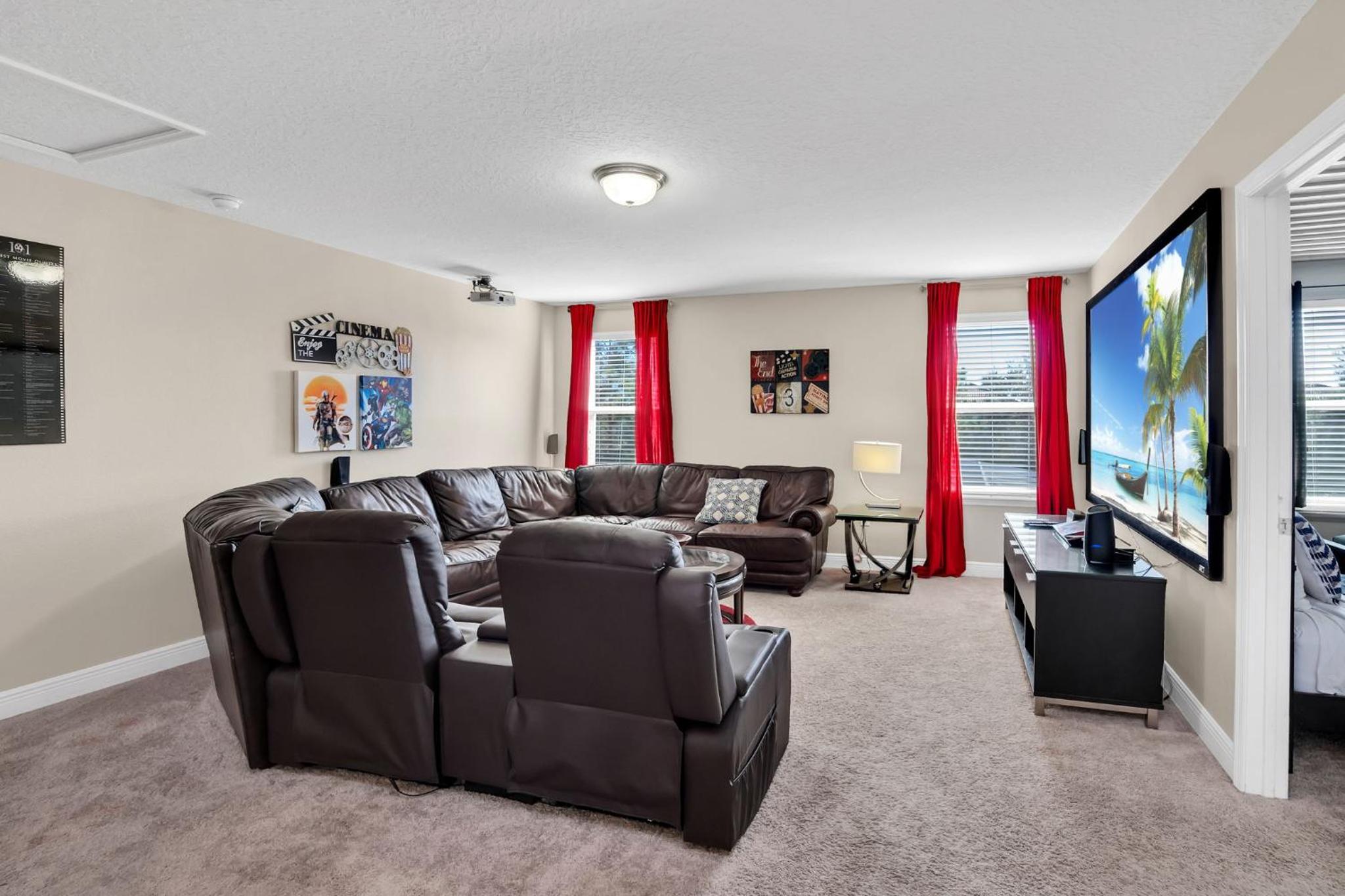 Spacious Home with Private Pool and Spa in Solterra Gates Resort Nr Disney