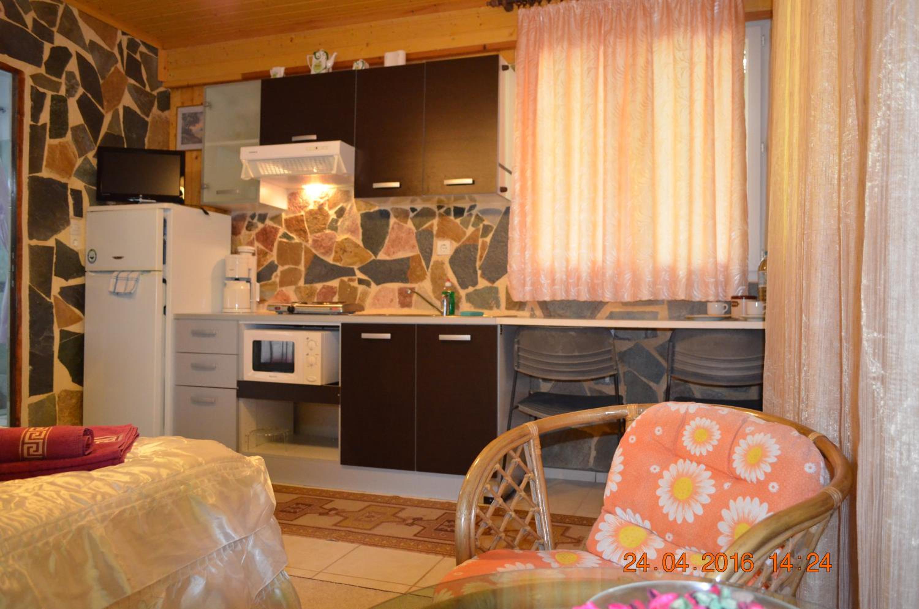 Apartments Zoumperi