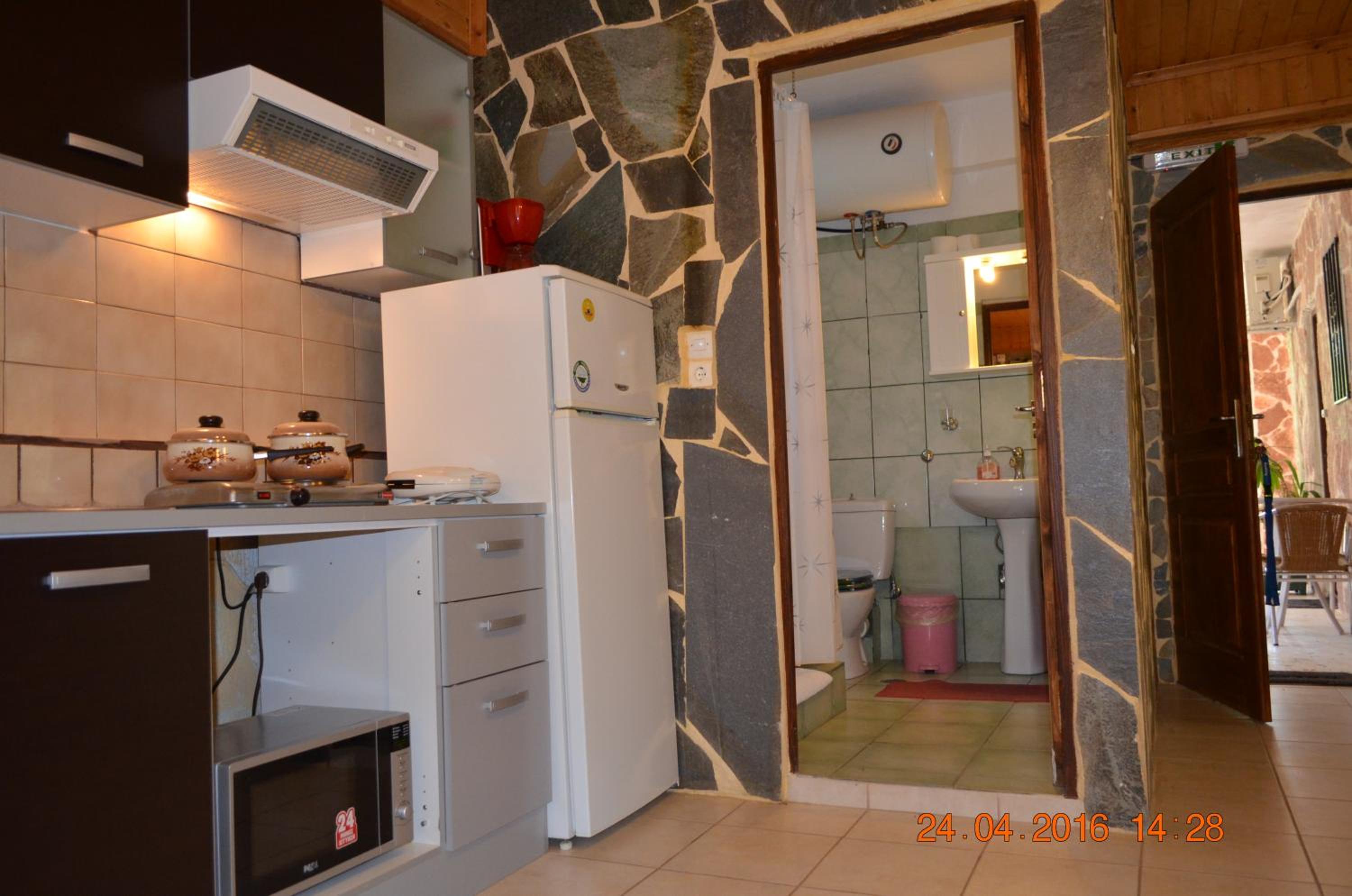 Apartments Zoumperi