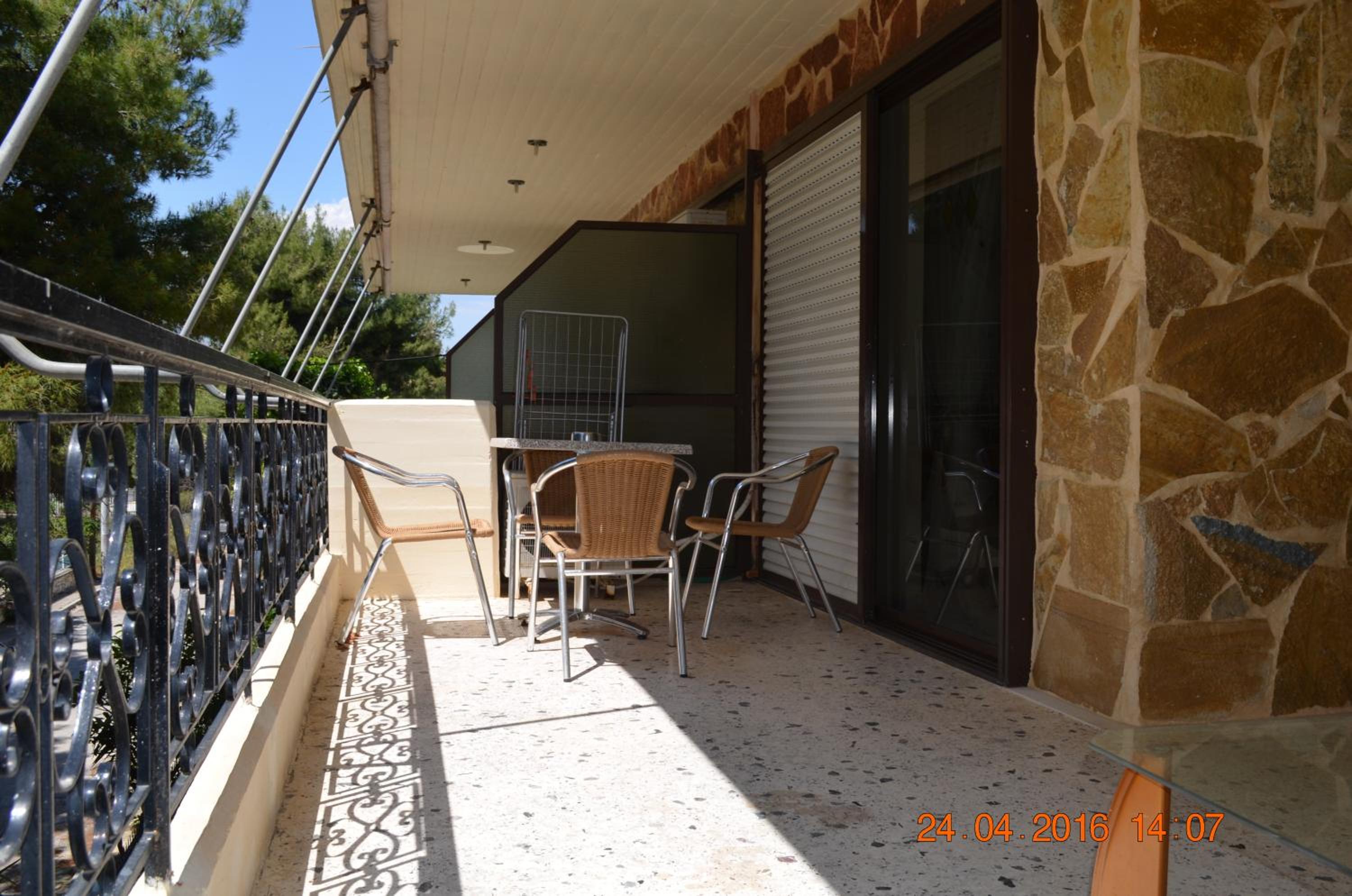Apartments Zoumperi