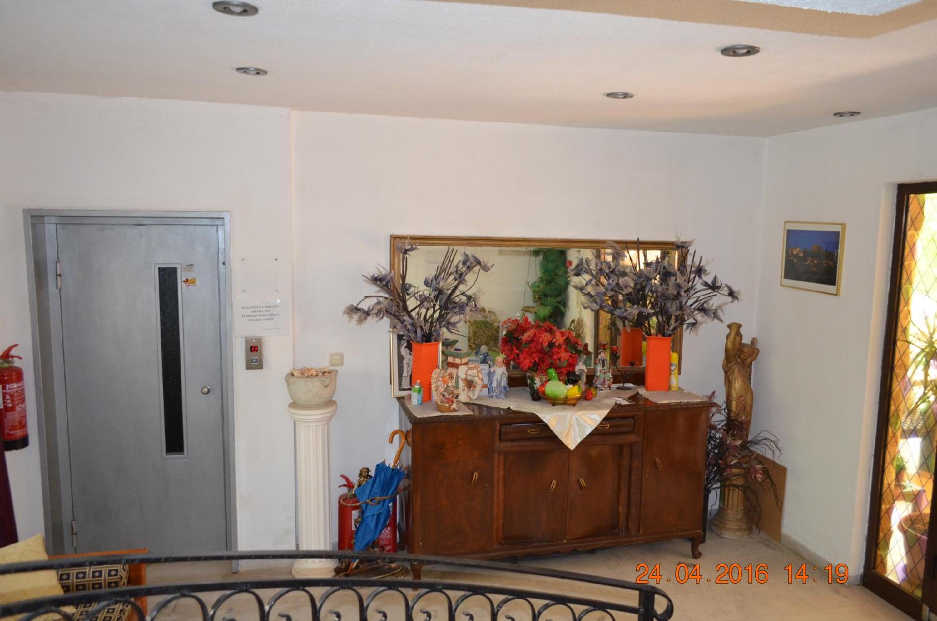Apartments Zoumperi