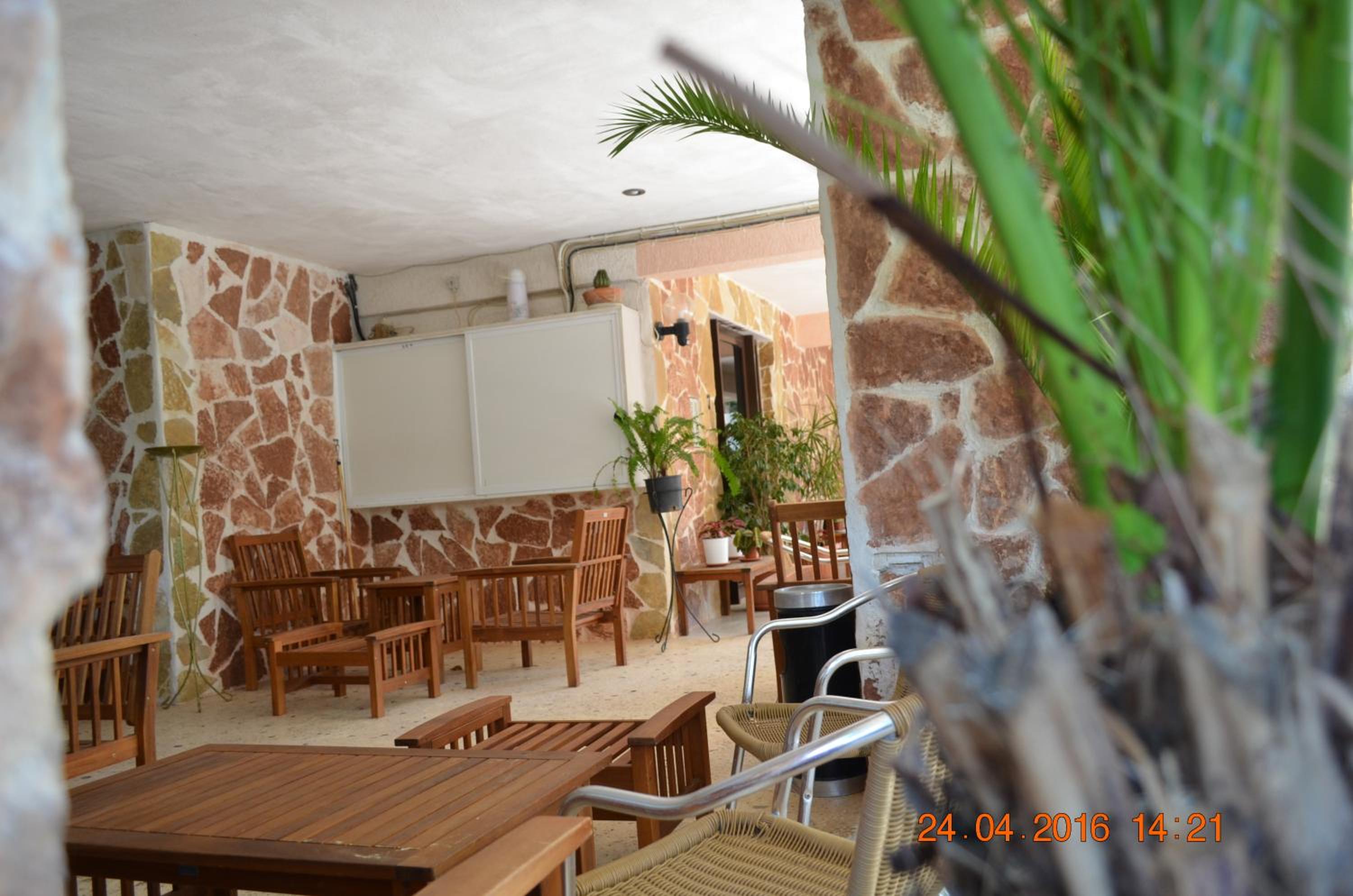 Apartments Zoumperi