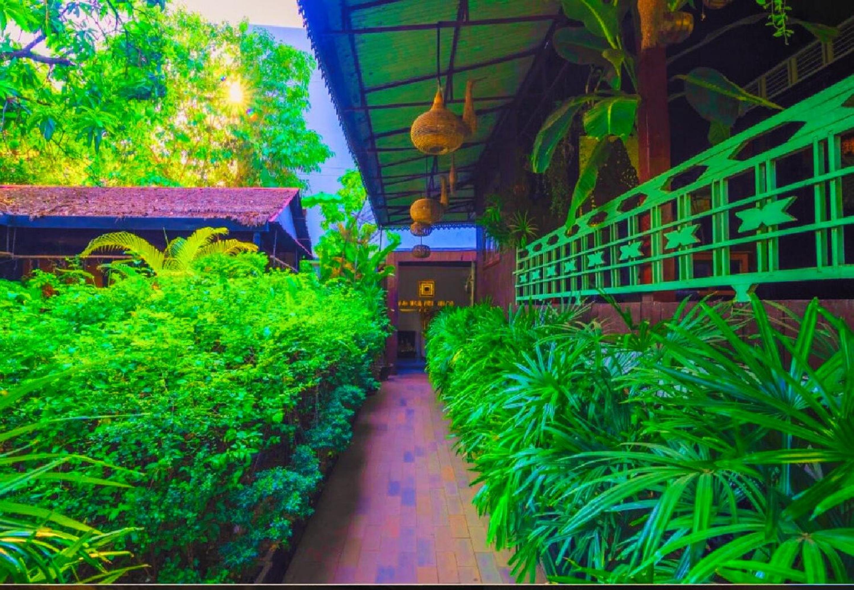 Angkor Home 27