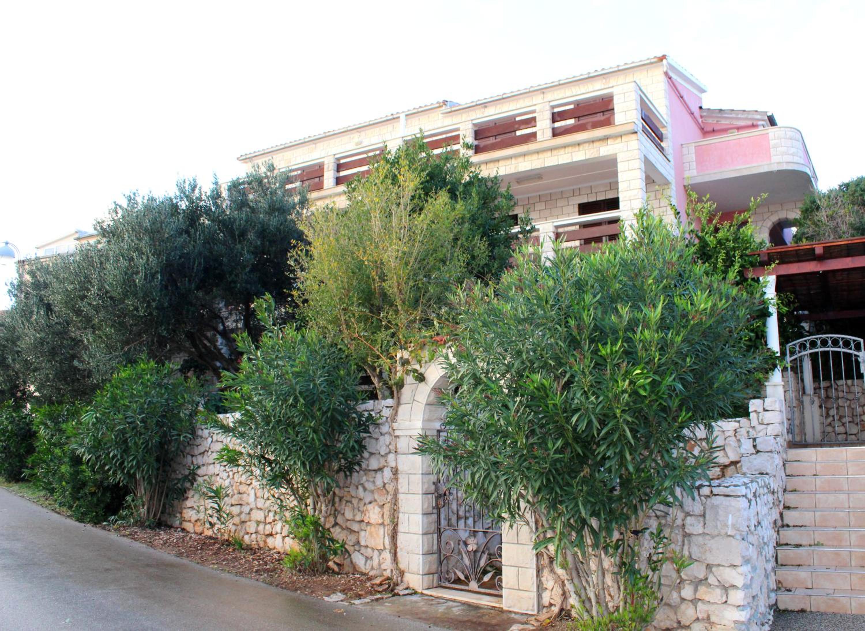 Apartments Doris