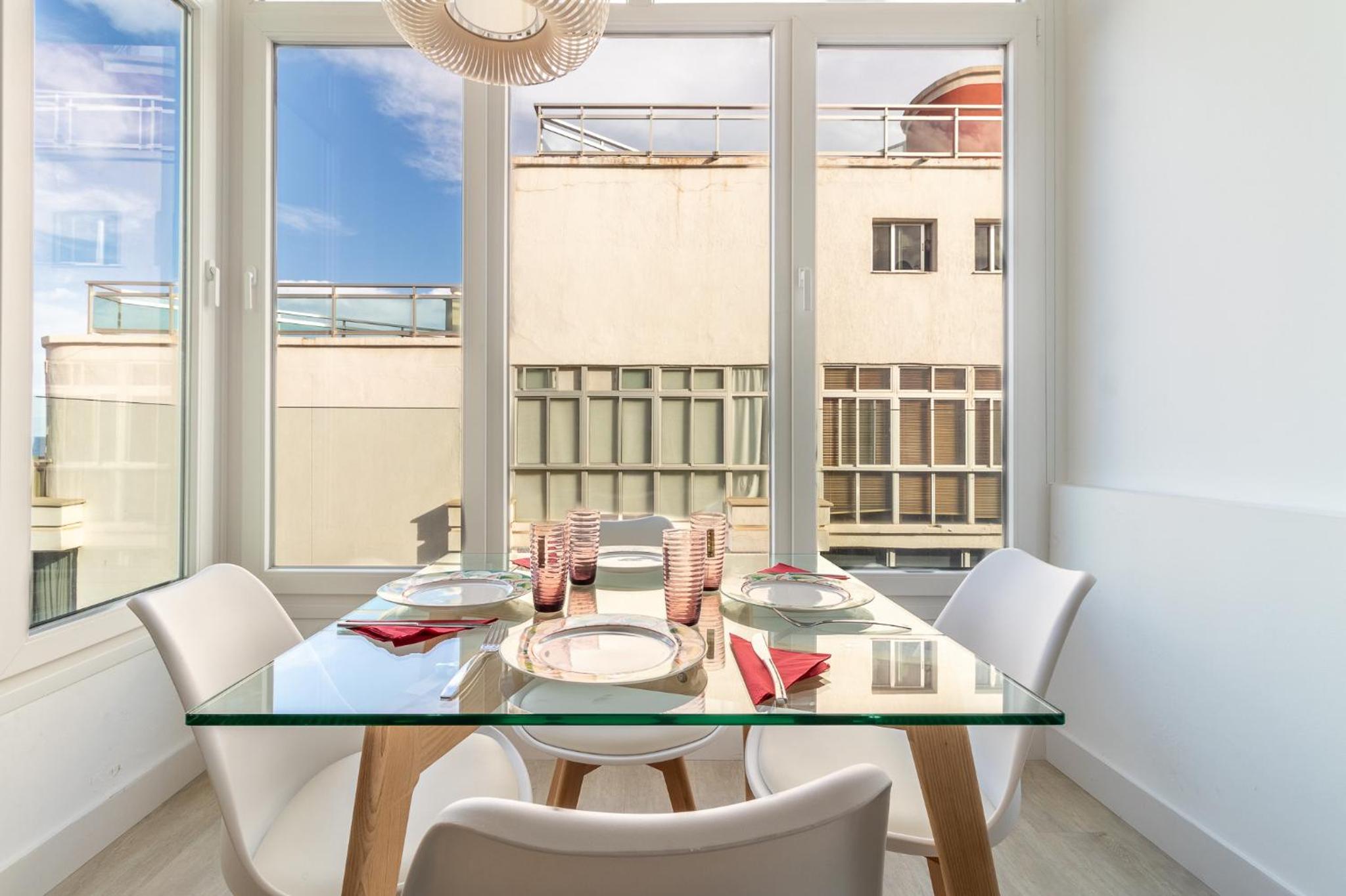 GuestReady - Atardecer Canteras LJones Vistas al mar y reformado