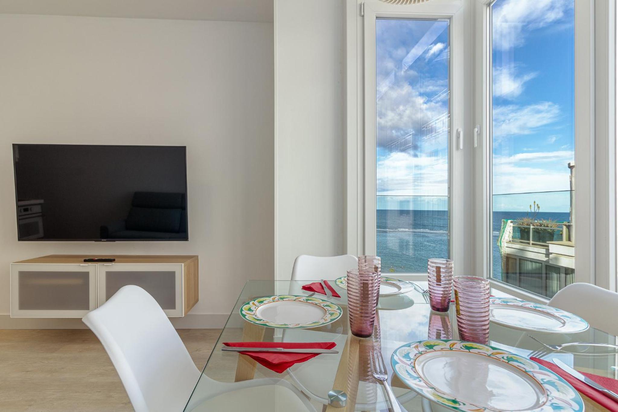 GuestReady - Atardecer Canteras LJones Vistas al mar y reformado