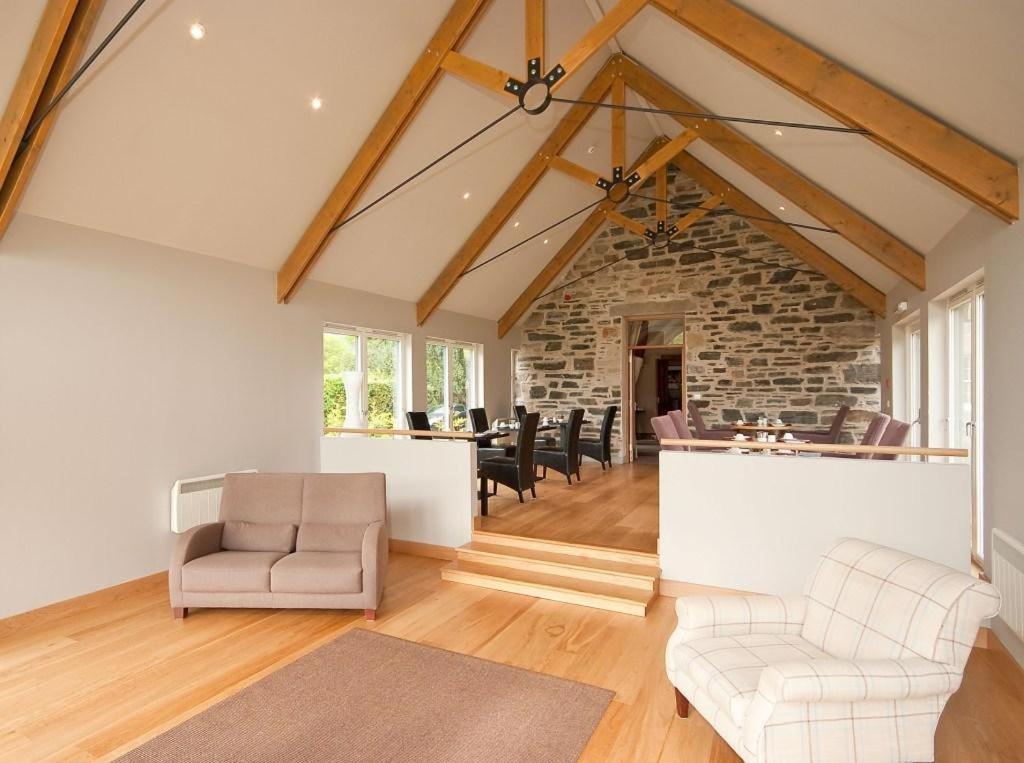 Craigatin House & Courtyard