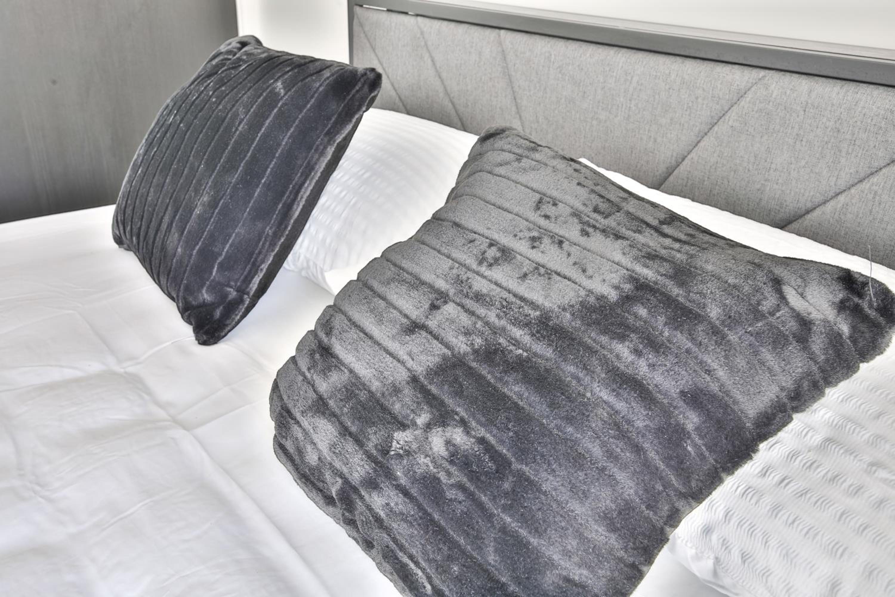 Hiks Accommodations