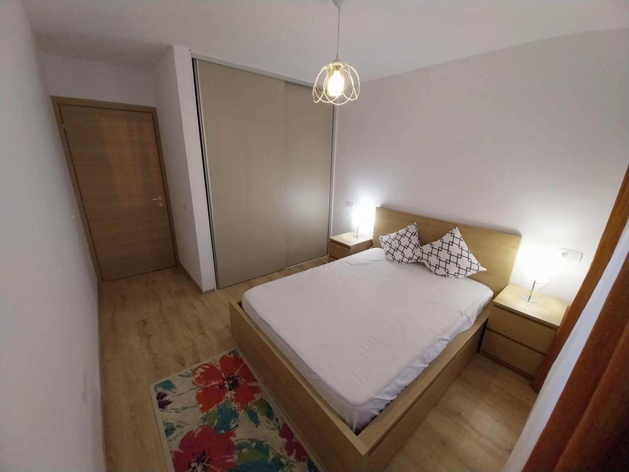 Top city apartments 2 camere AP23