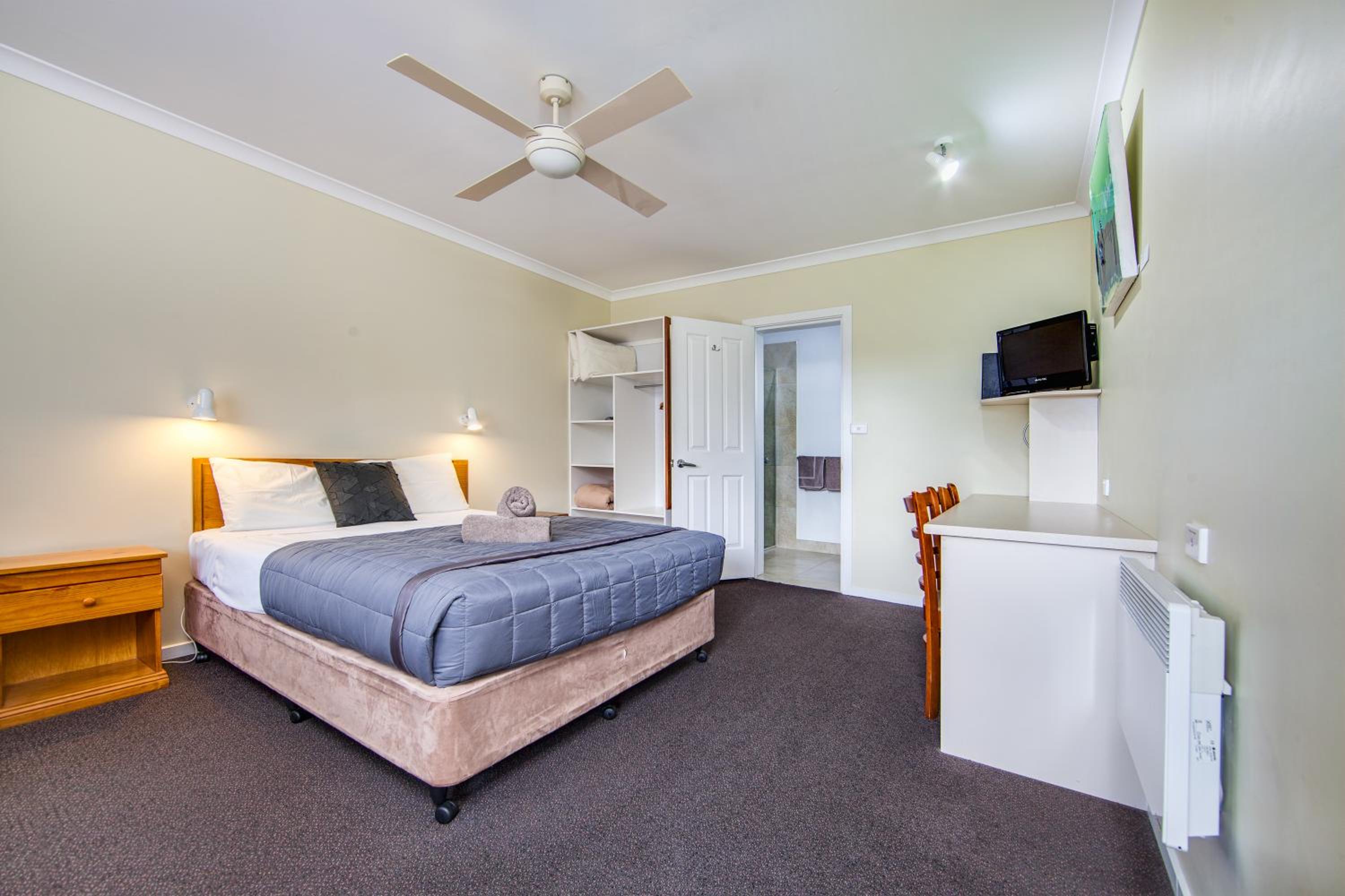 Wintersun Motel