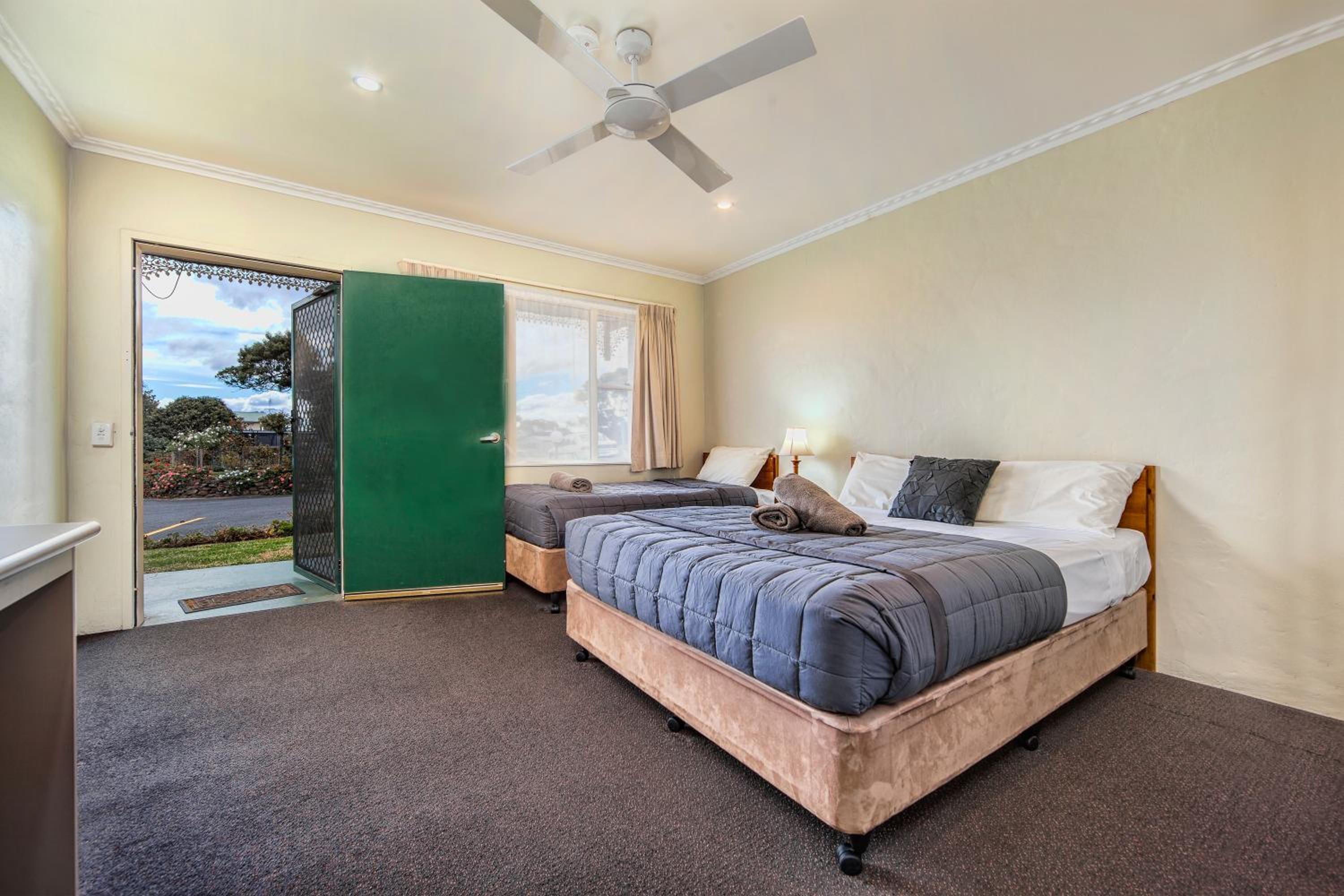 Wintersun Motel