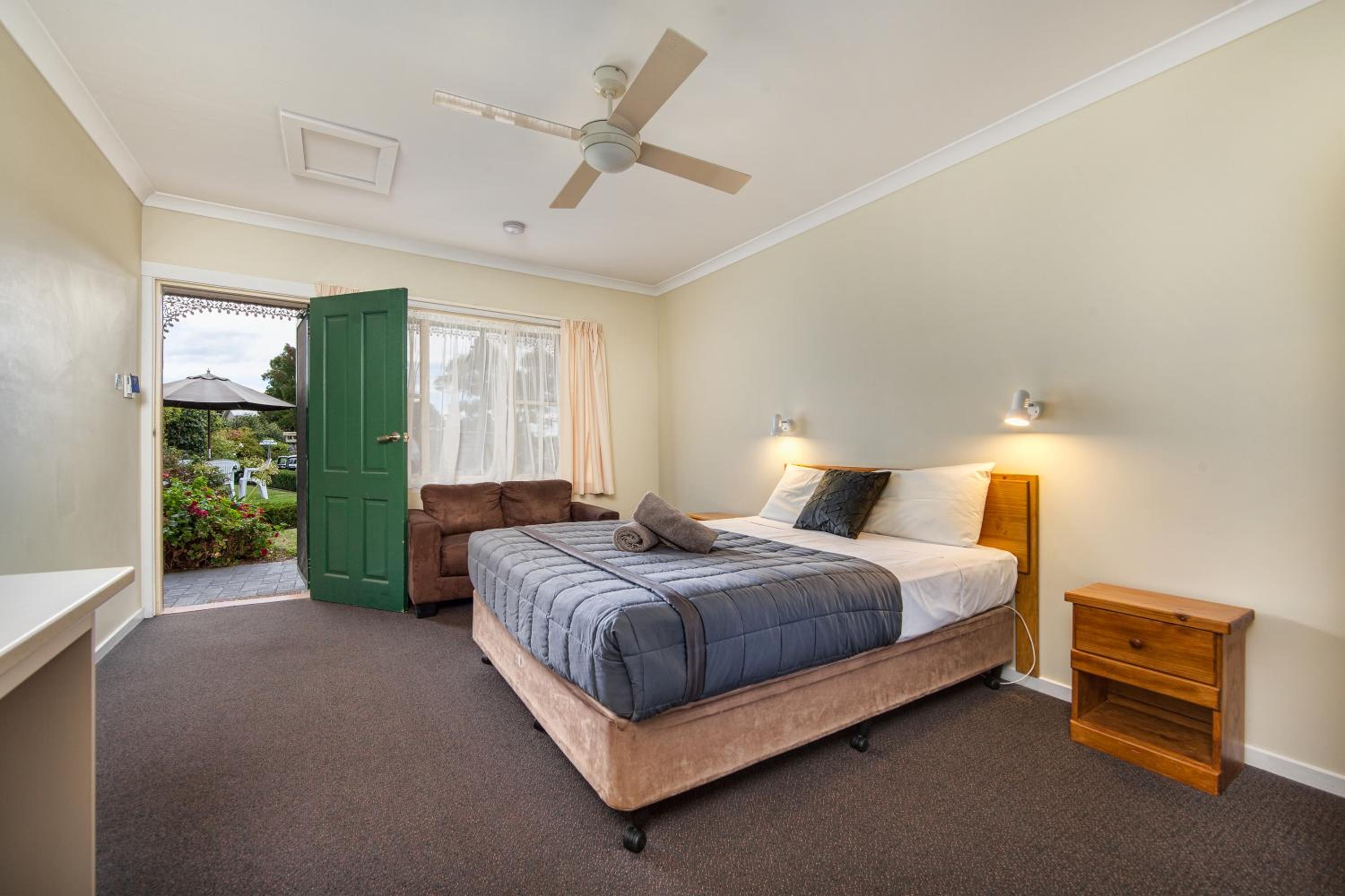 Wintersun Motel