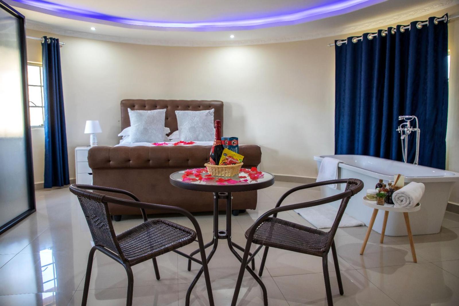Imbabala private game lodge