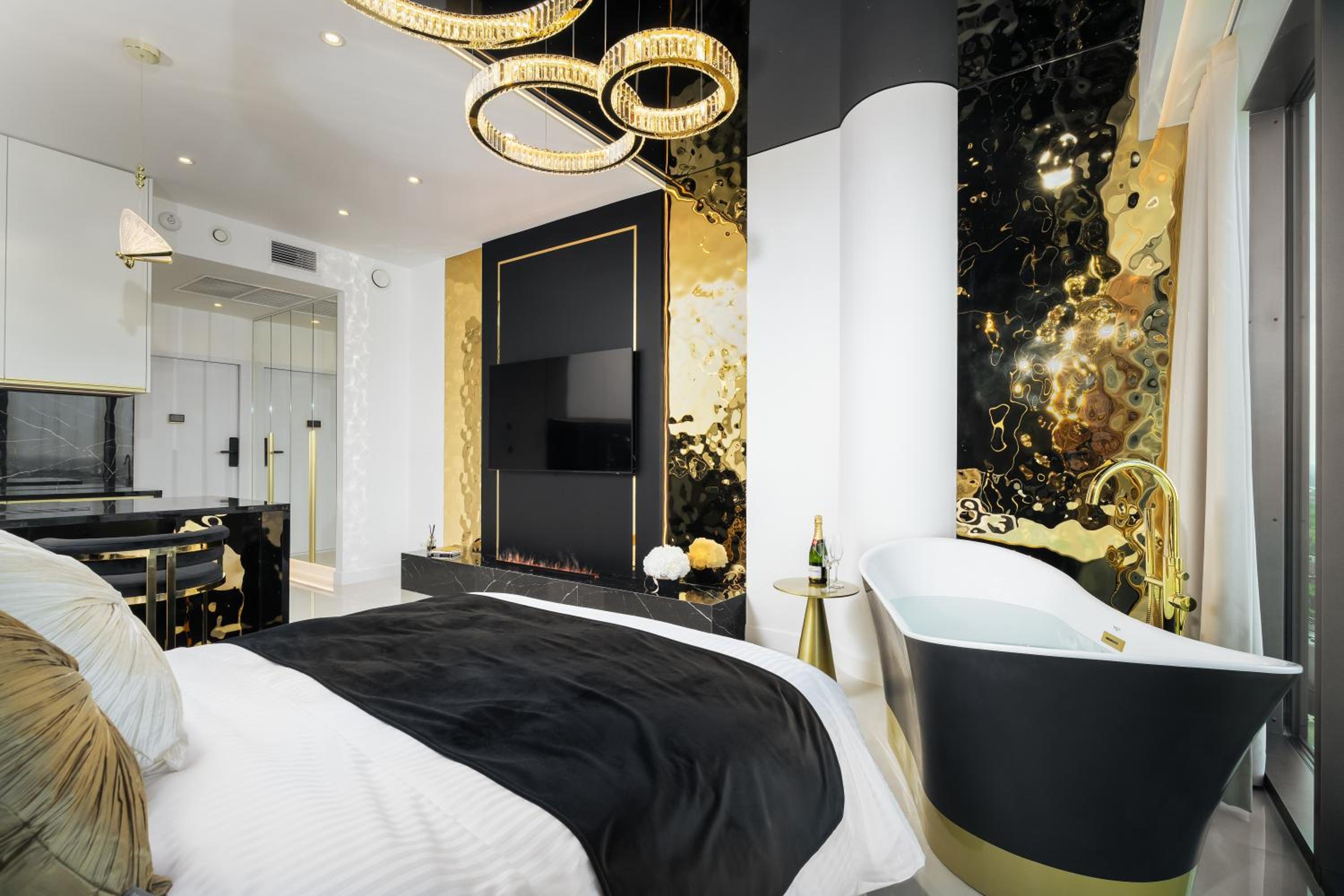 Goldstar Apartament- Wanna z widokiem, 19 Piętro, Hanza Tower Szczecin