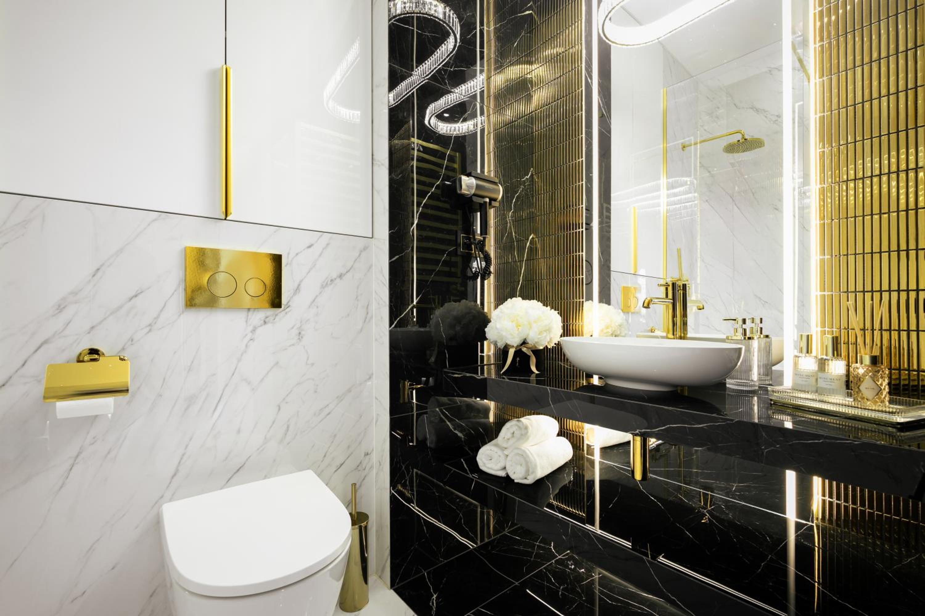 Goldstar Apartament- Wanna z widokiem, 19 Piętro, Hanza Tower Szczecin