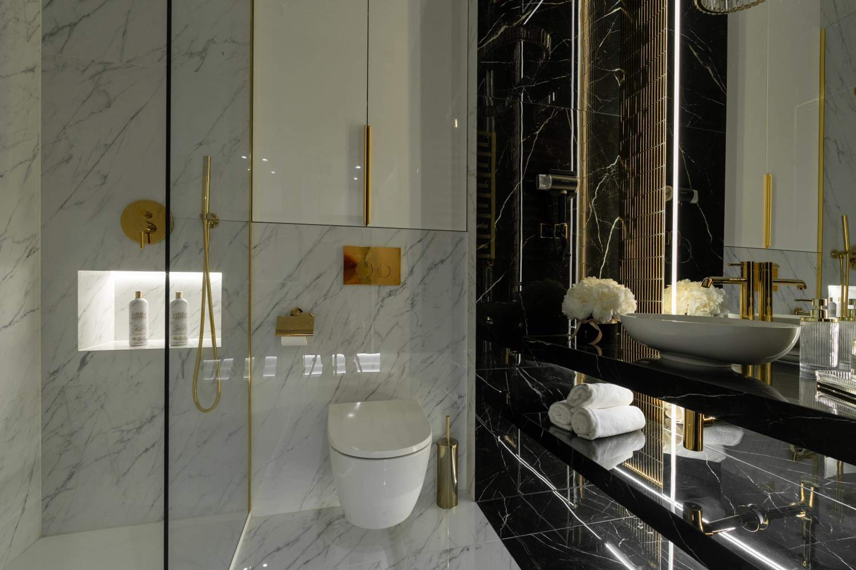 Goldstar Apartament- Wanna z widokiem, 19 Piętro, Hanza Tower Szczecin