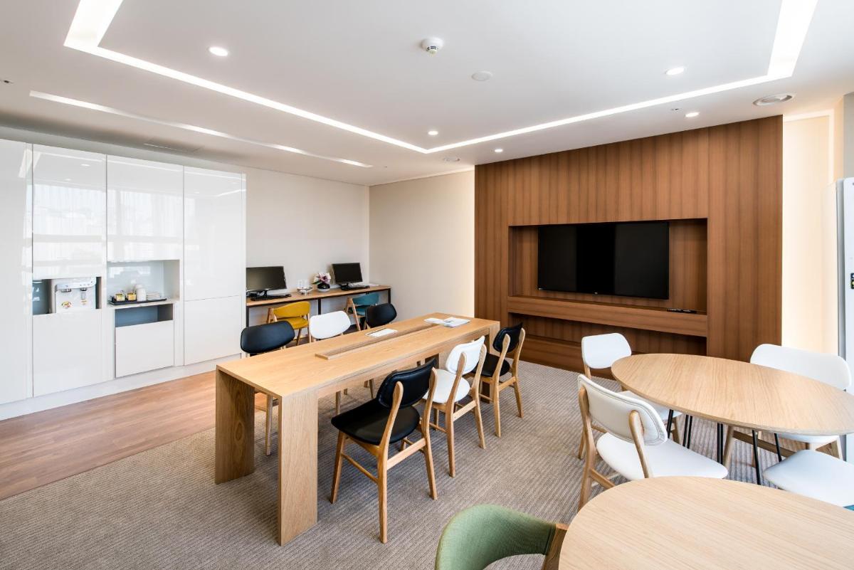 meeting room