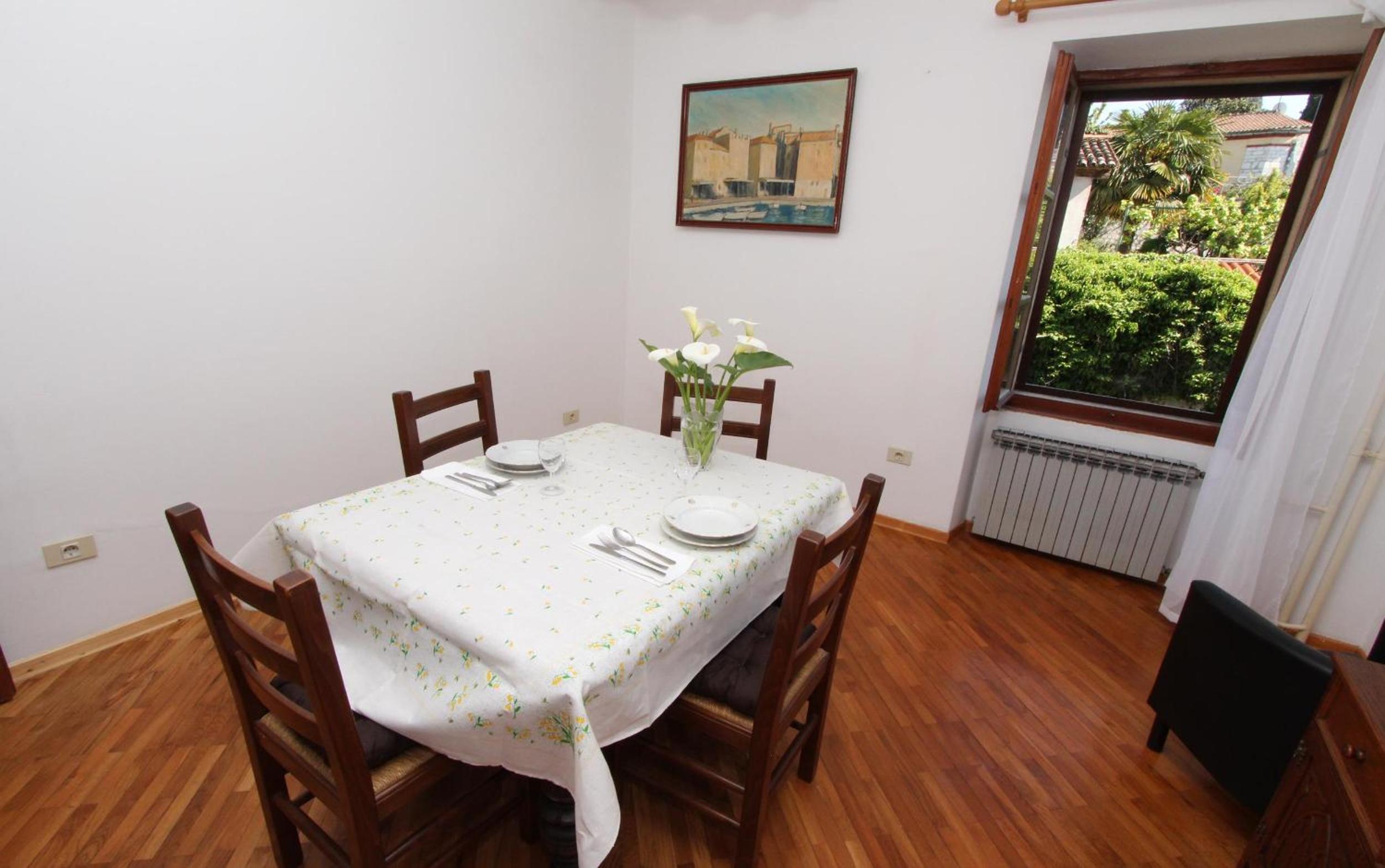 Apartments Ive en Rovinj — dining