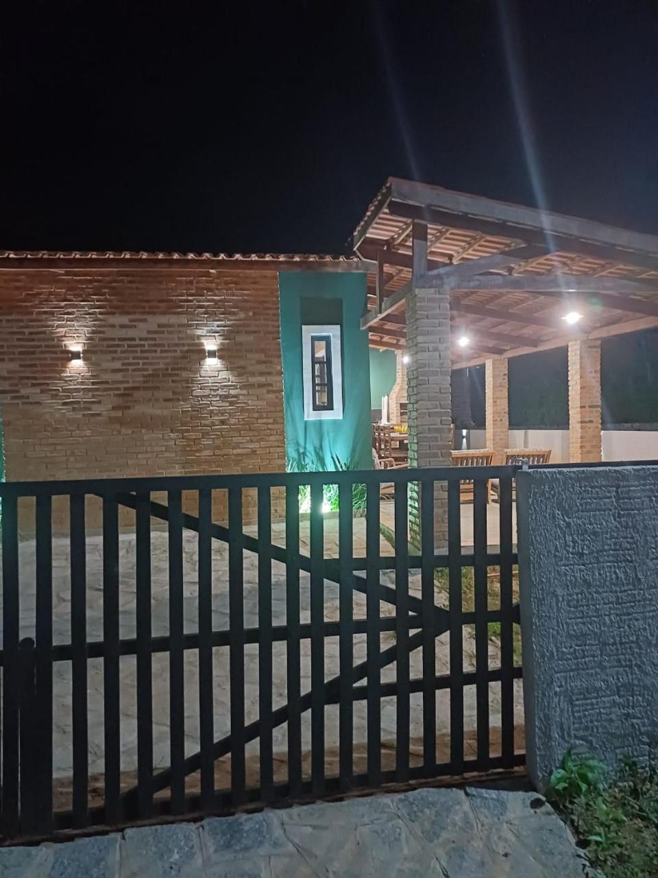 Areia Green