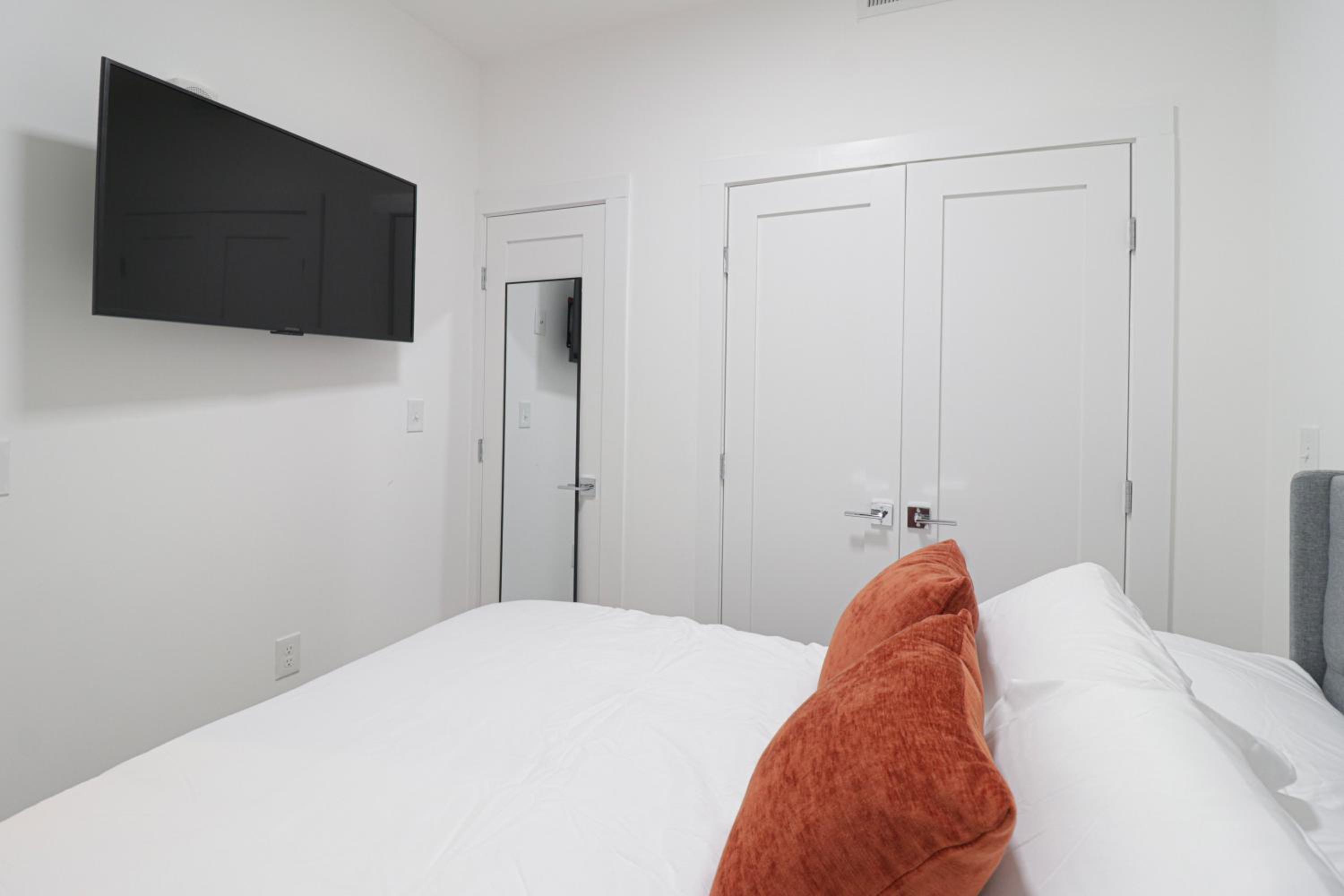 Unit 2 Cozy One bed in the heart of Dc