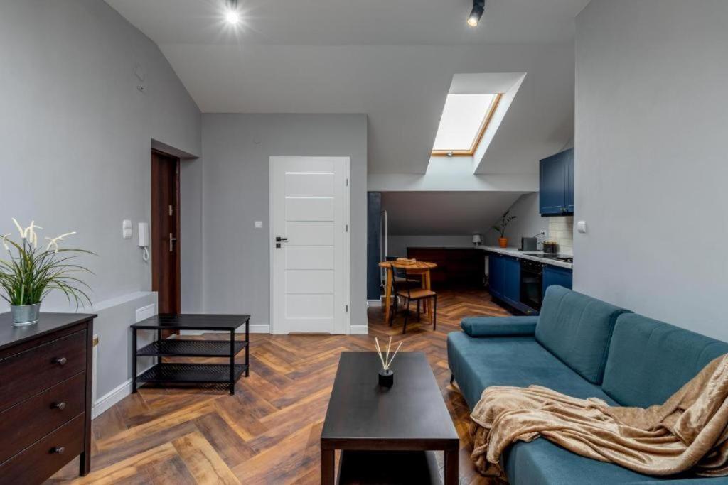 Urban Chic - Modern Apartment near Center & National Stadium, Marcinkowskiego #3