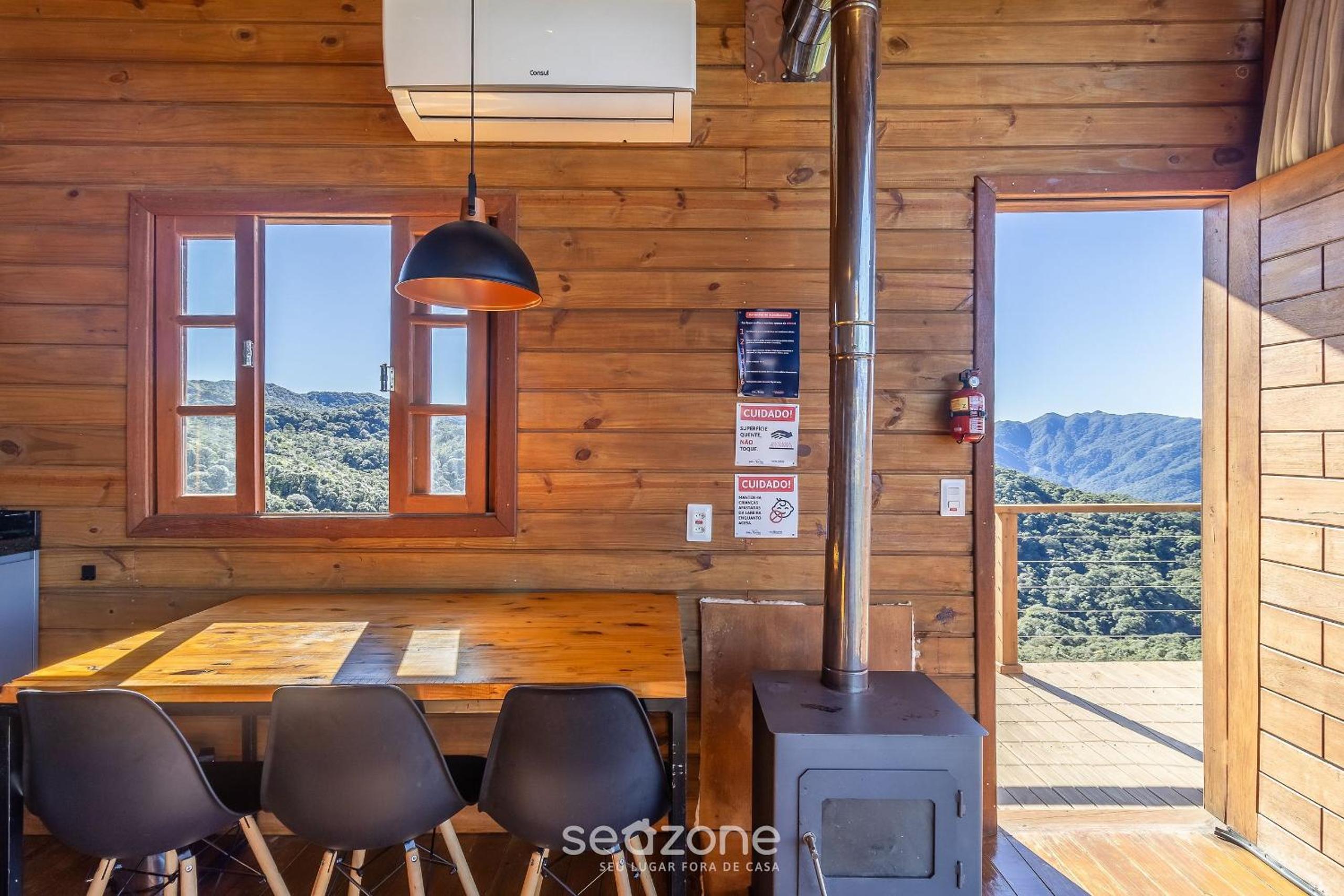 Rustic industrial cabin in the mountains VST009