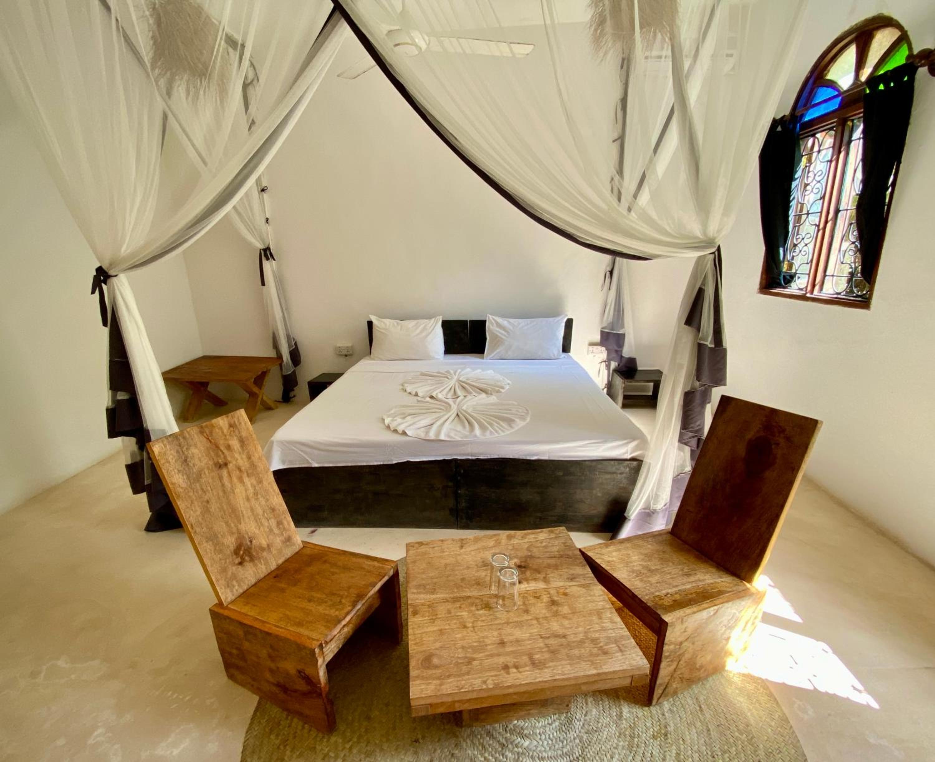 Tunda Lodge