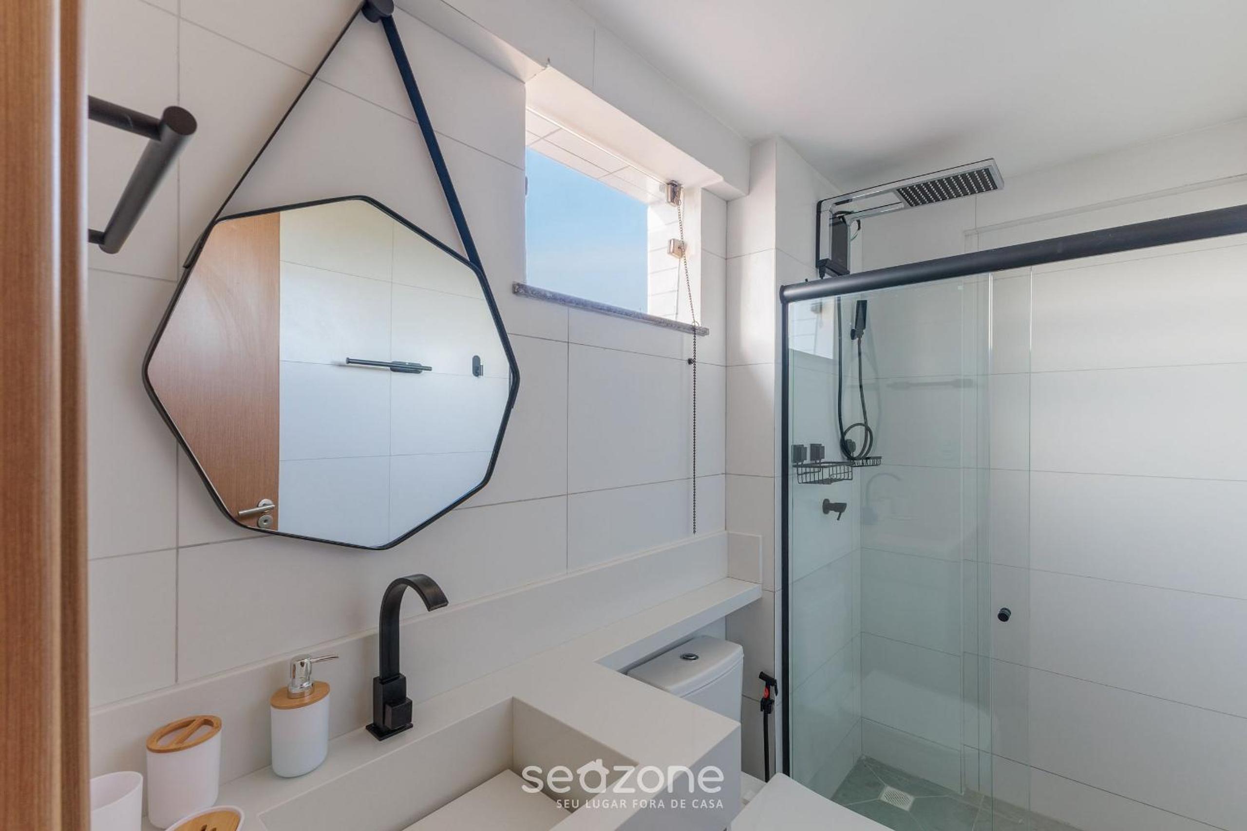 Building with swimming pool 300m from the beach in Ilhéus - MMD