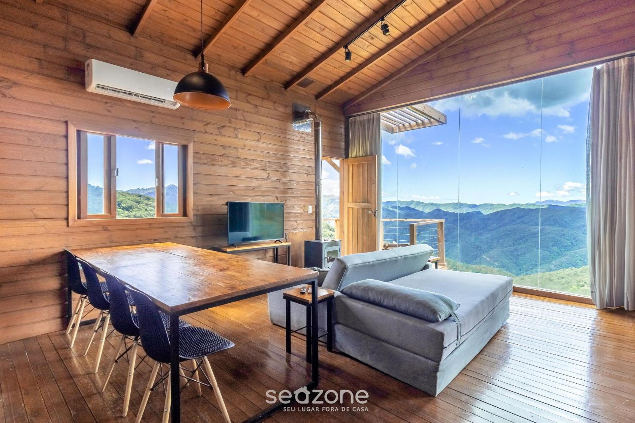 Cabin in the mountains with beautiful views VST012