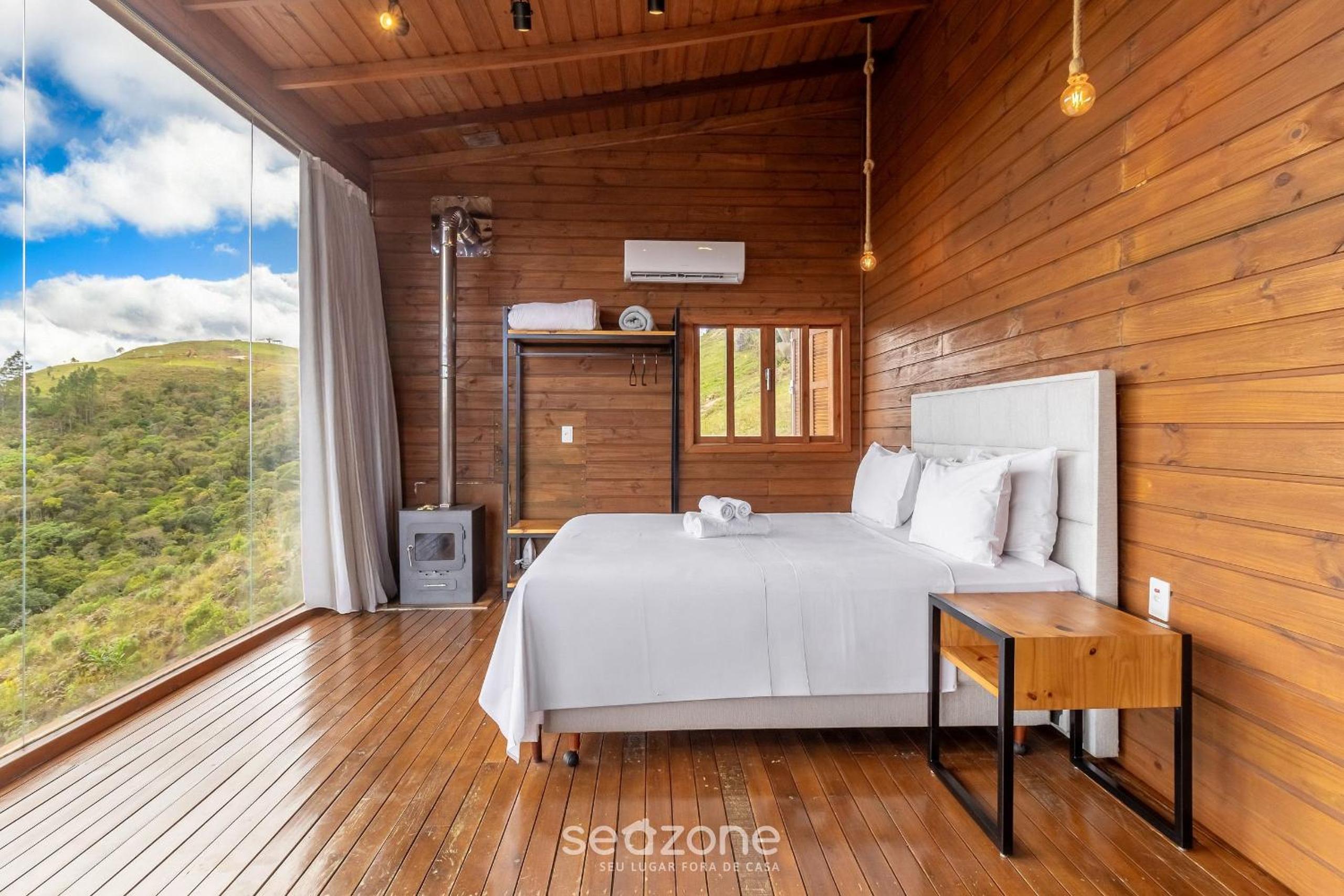 Cabin in the mountains with beautiful views VST012