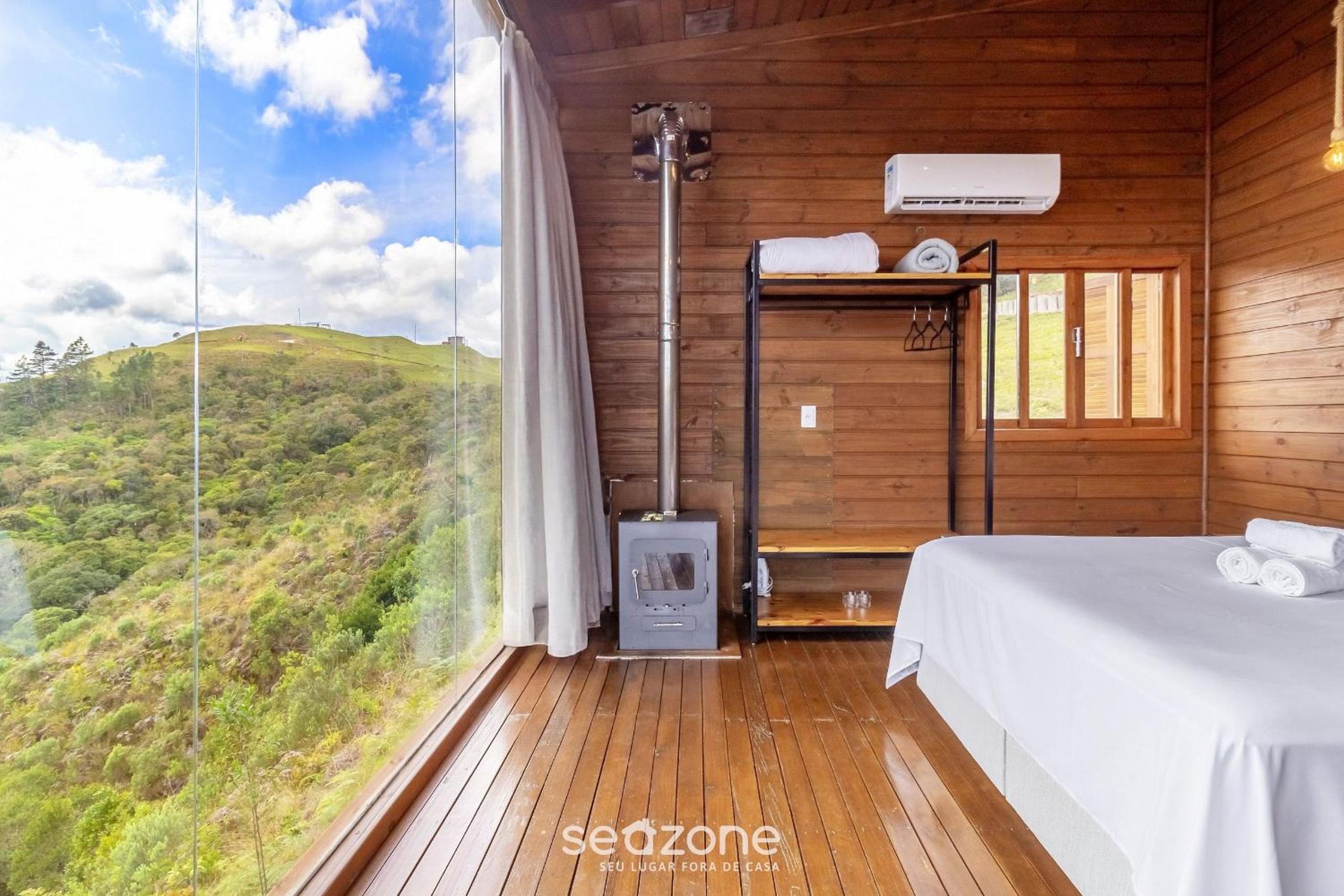 Cabin in the mountains with beautiful views VST012