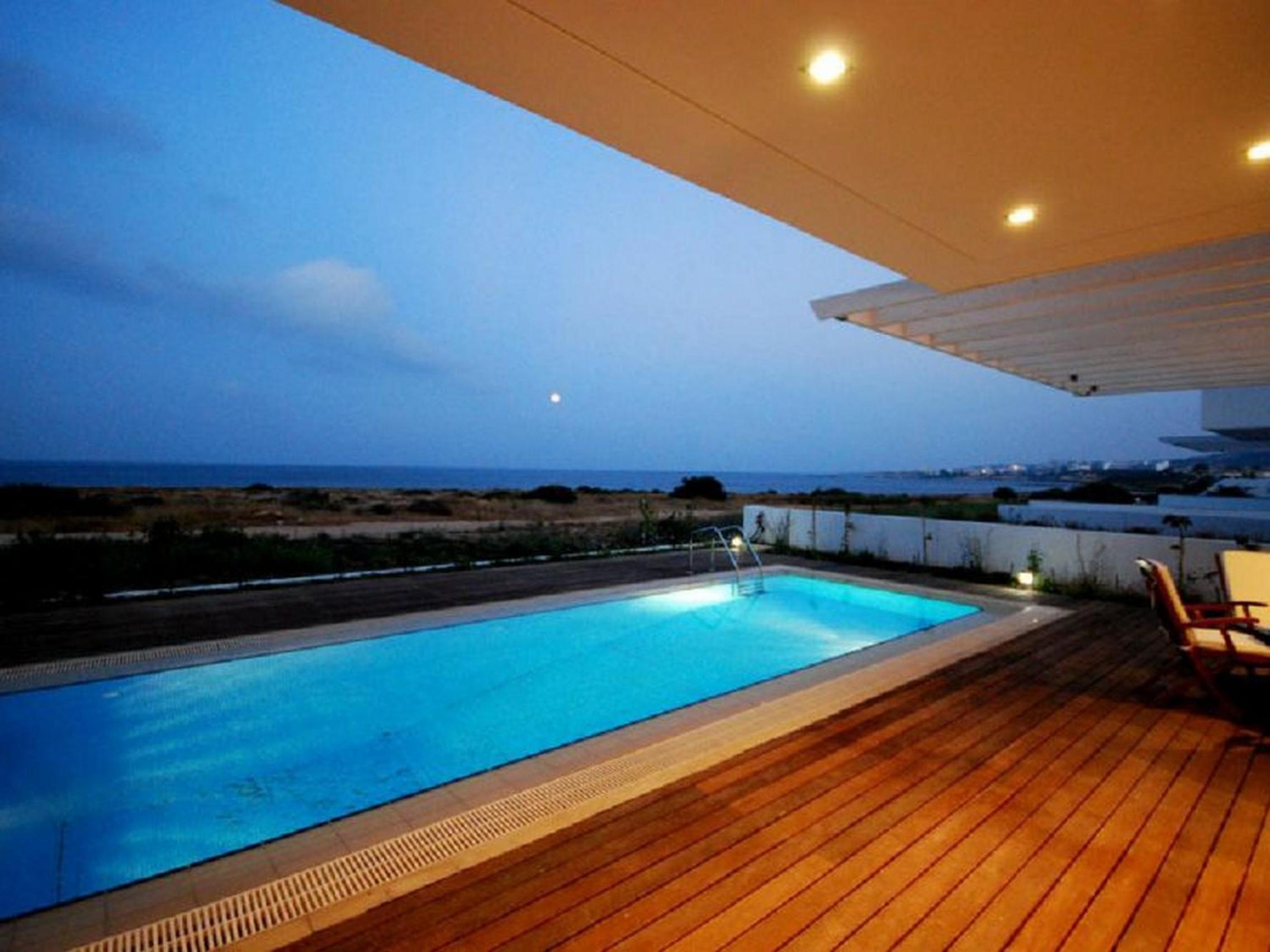 Protaras Beachfront Villa Alia