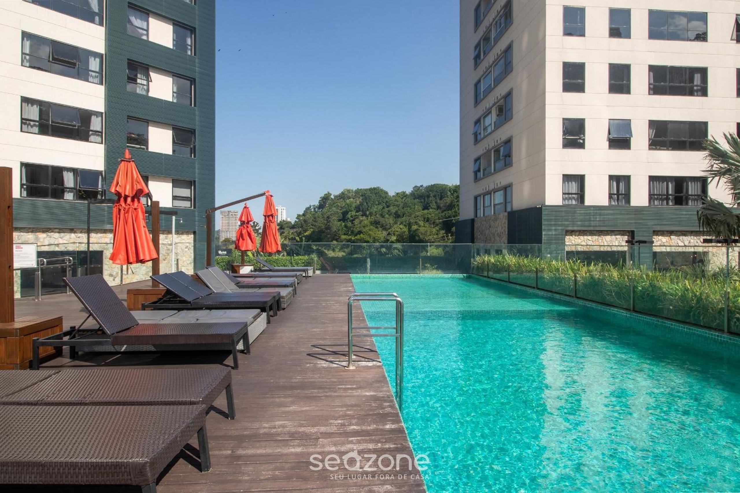 Beautiful Apartment in Building with Pool MPB0034
