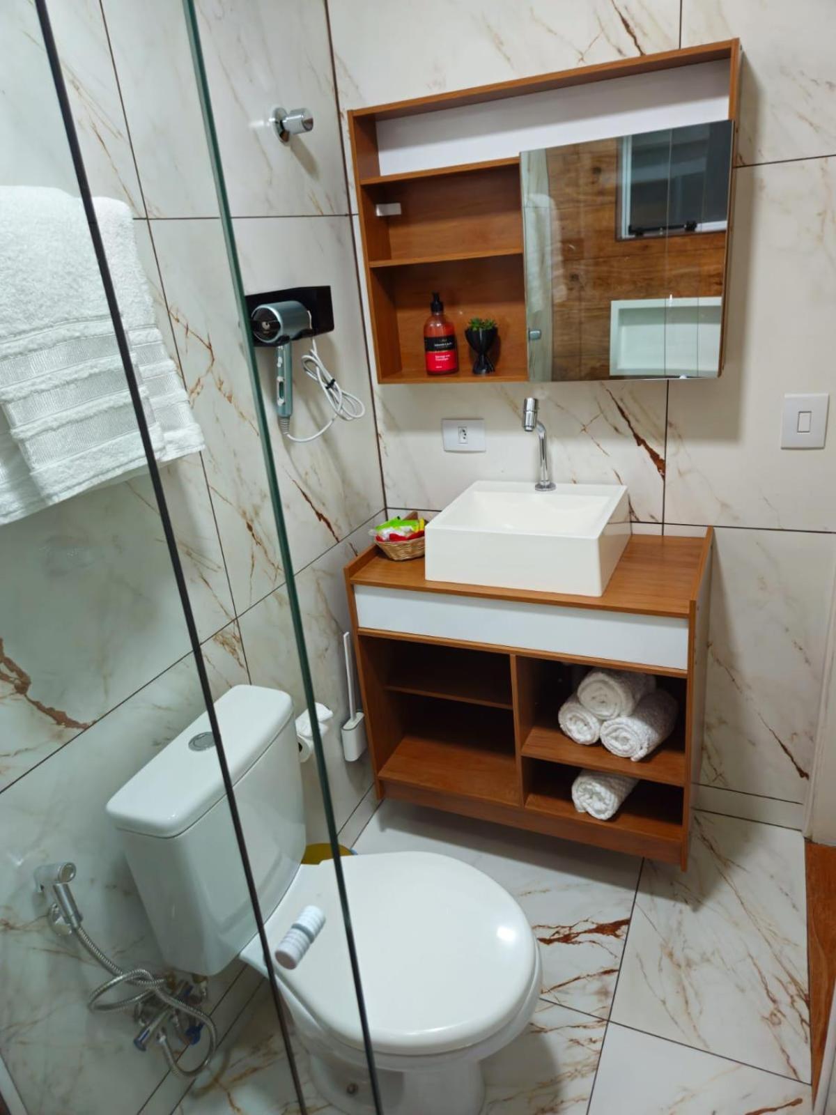 Da Matta House - Suites Casal ou Família até 3