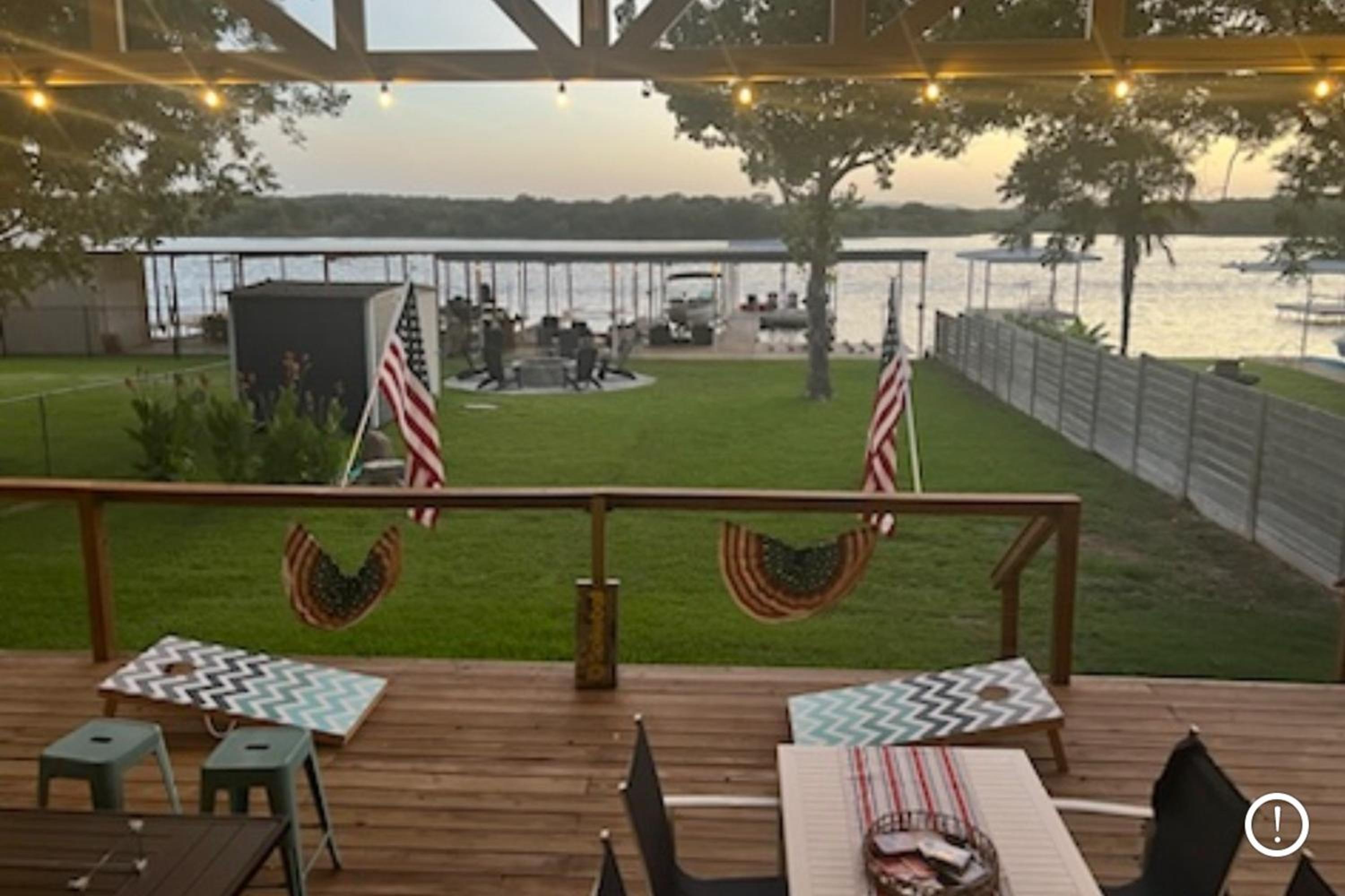 Open Water Sunset Kingsland Lakehouse with Boat Slip